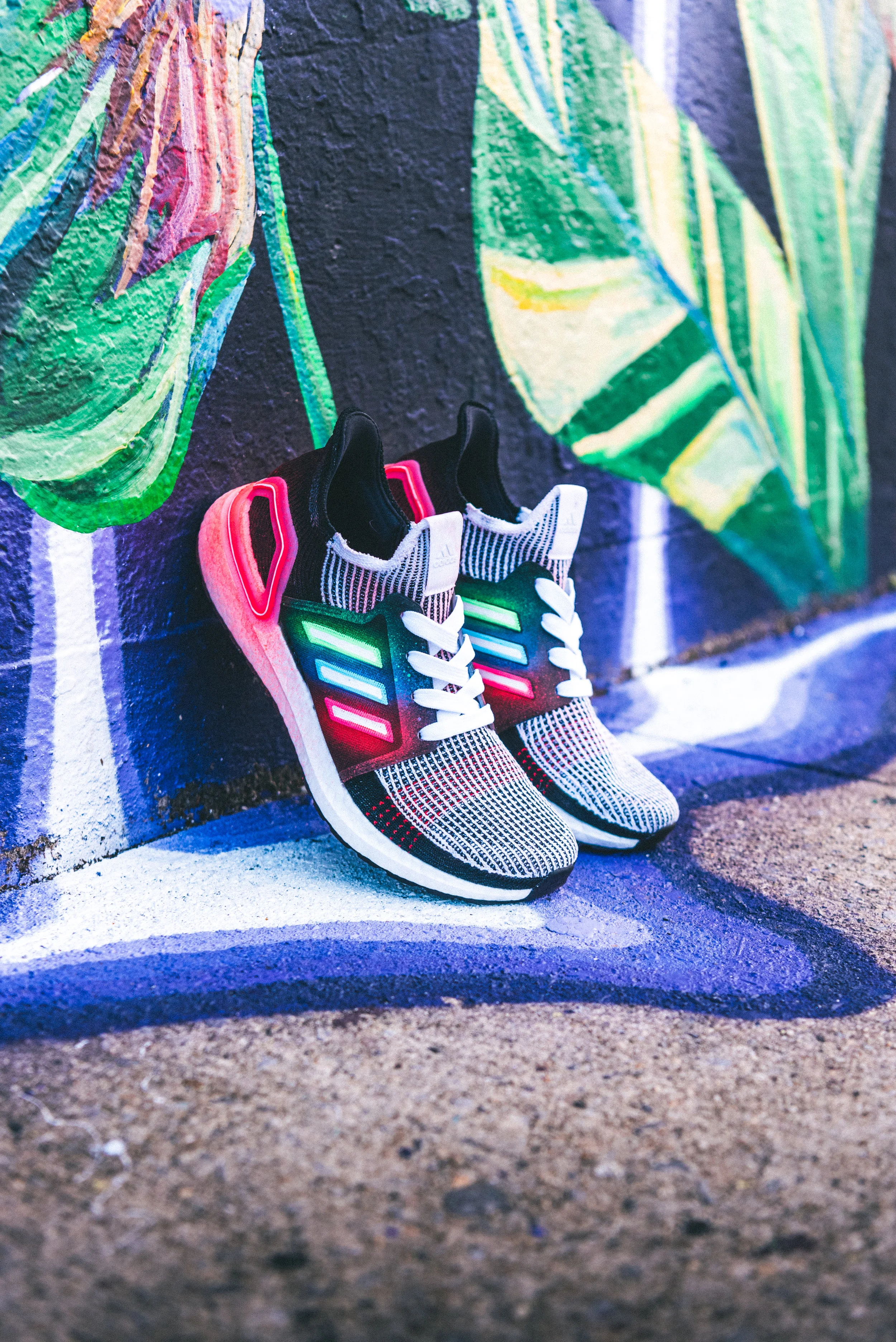 Adidas_UB_19_Neon-8.jpg