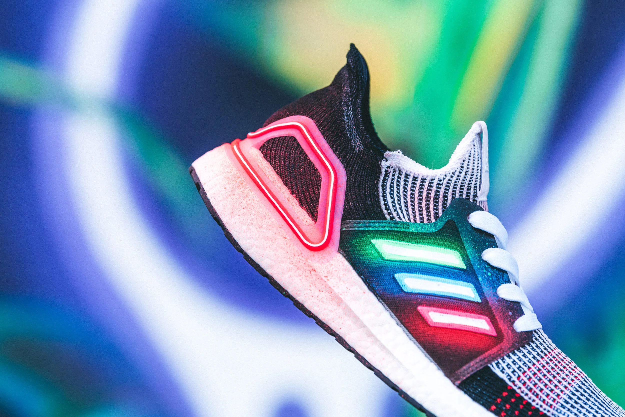 Adidas_UB_19_Neon-28.jpg