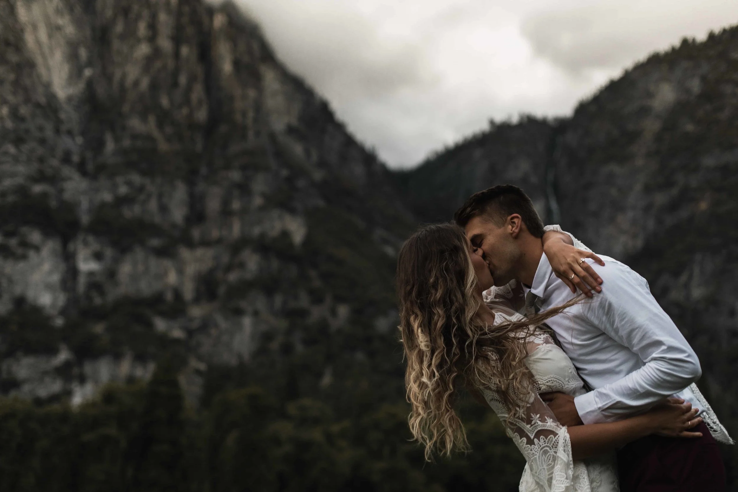 getting-married-in-yosemite-sunset.jpg