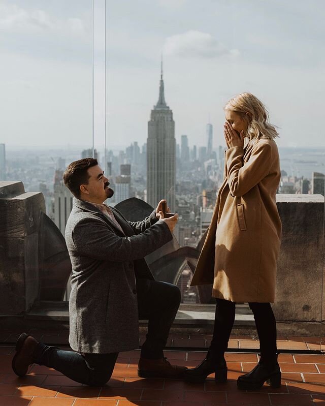 okay so for those of you who don&rsquo;t know... i actually live in NYC and I still do a handful of proposals, engagements &amp; elopements in the city each year
-
i rarely post them on this page, but when I do- YOU KNOW IT&rsquo;S ABOUT TO BE A GOOD