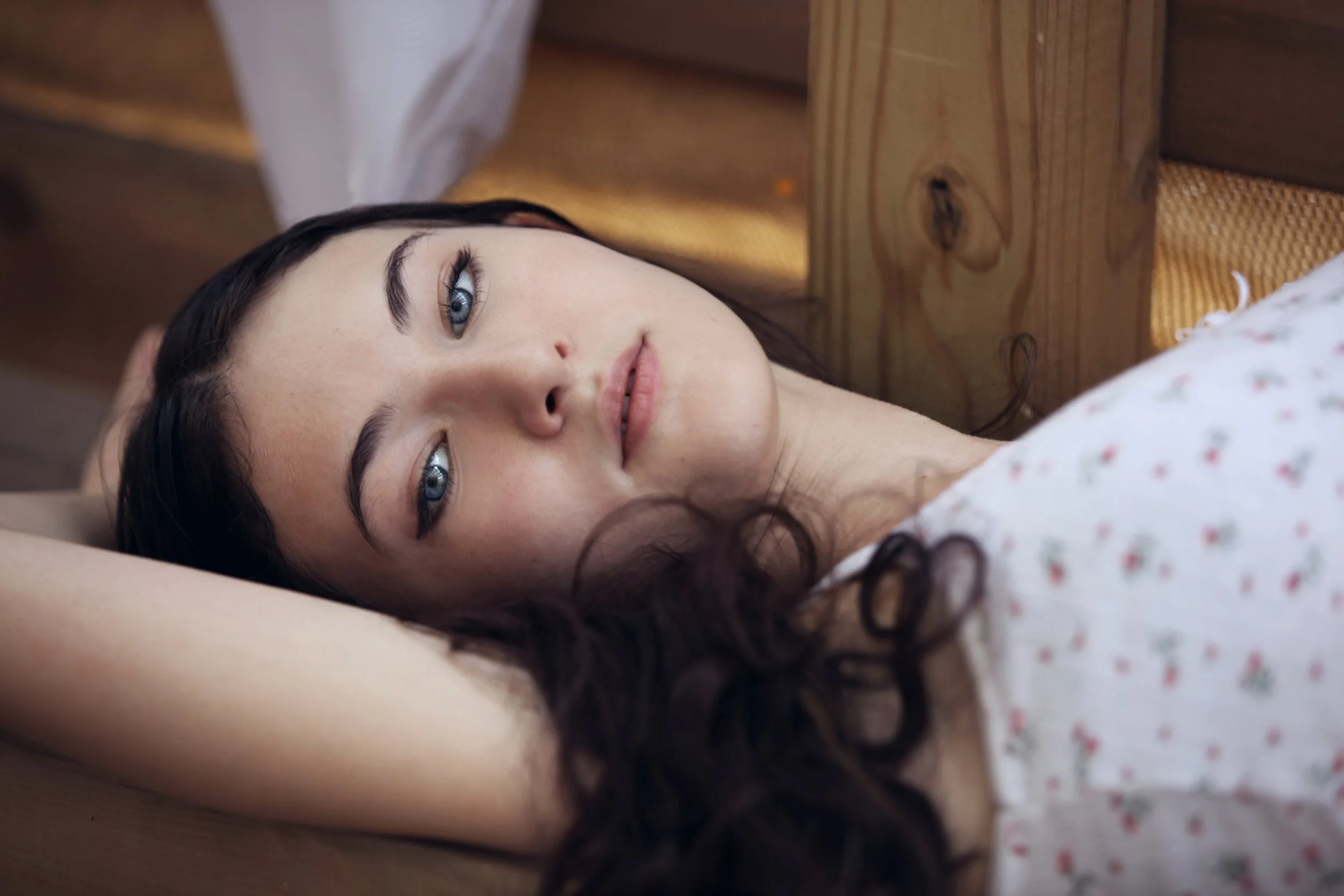 FAE MANN - MODEL PORTFOLIO - 2.jpg