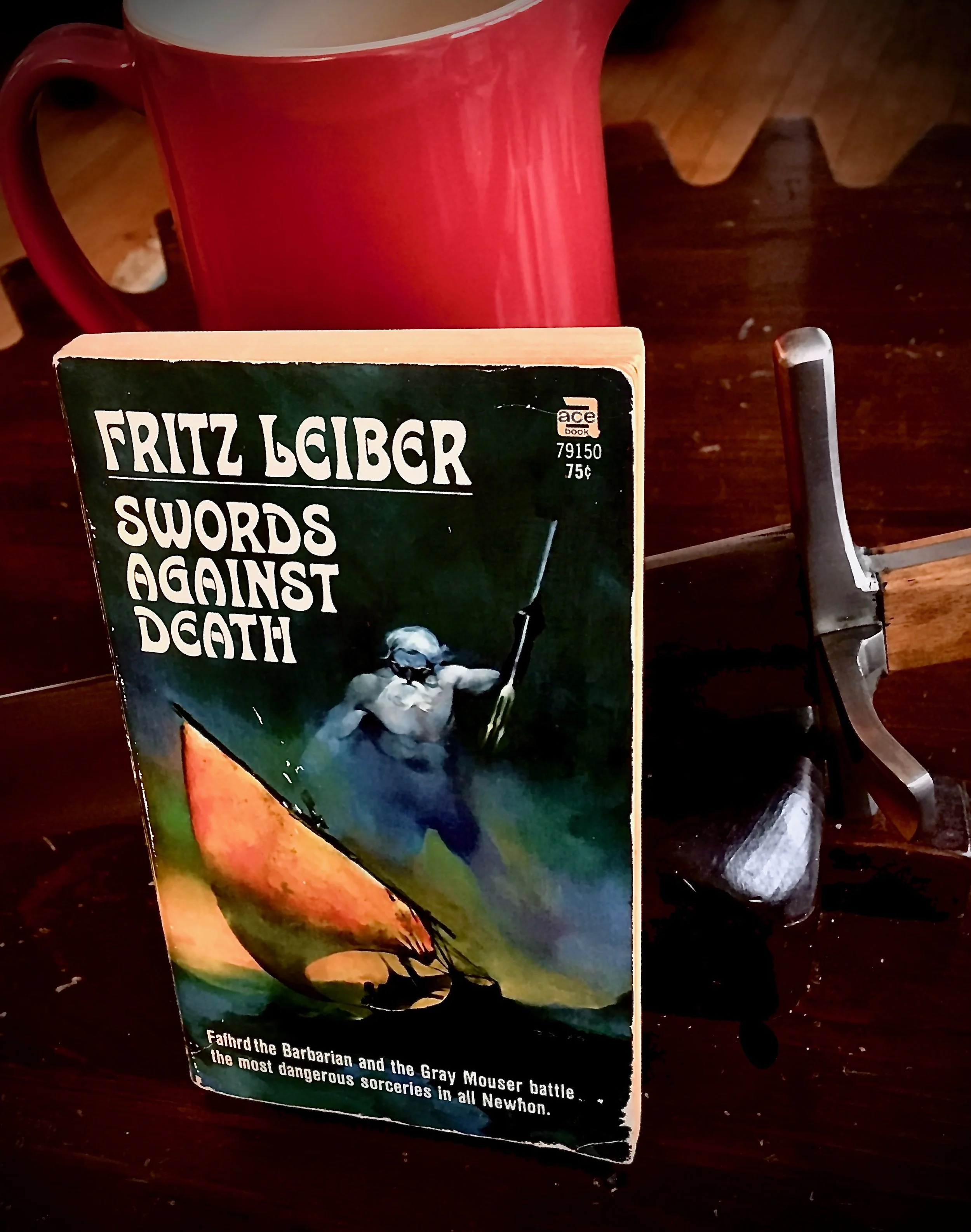 Paying the Graphite Price: Swords Against Death, by Fritz Leiber