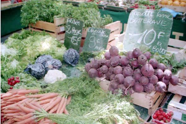 Uzes Marche