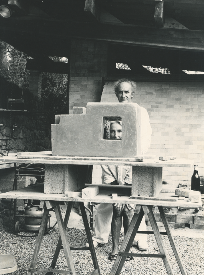 Eduardo Chillida y su mujer retratados en Grasse. Fotografías gentileza del Museo Chillida Leku .