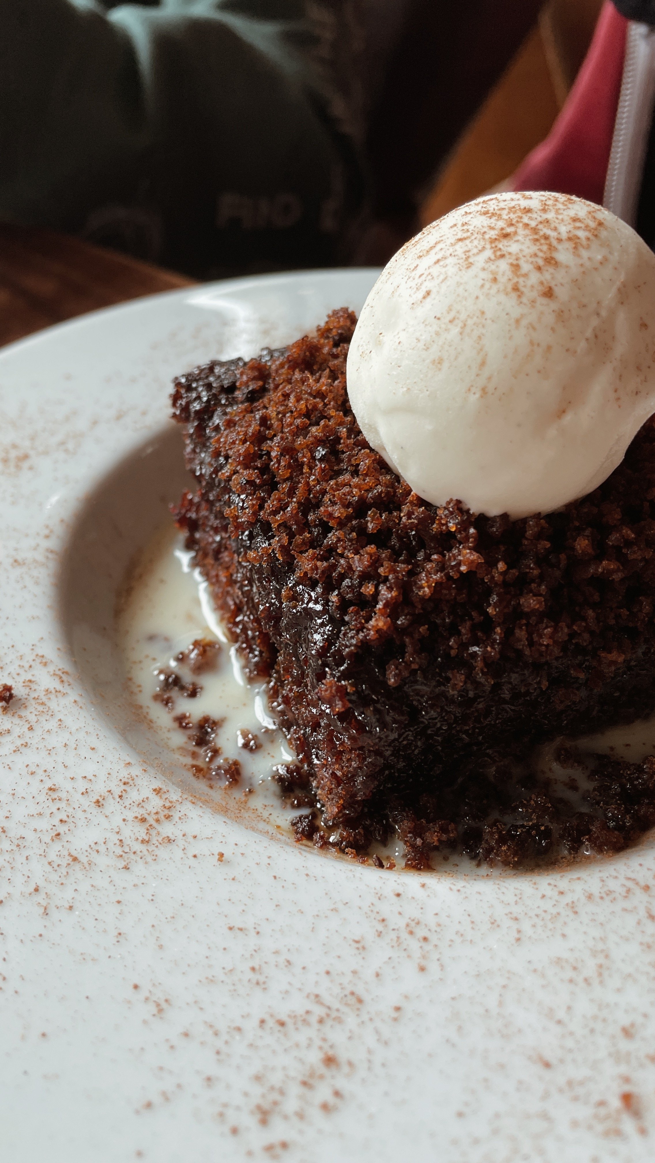 sticky toffee cake