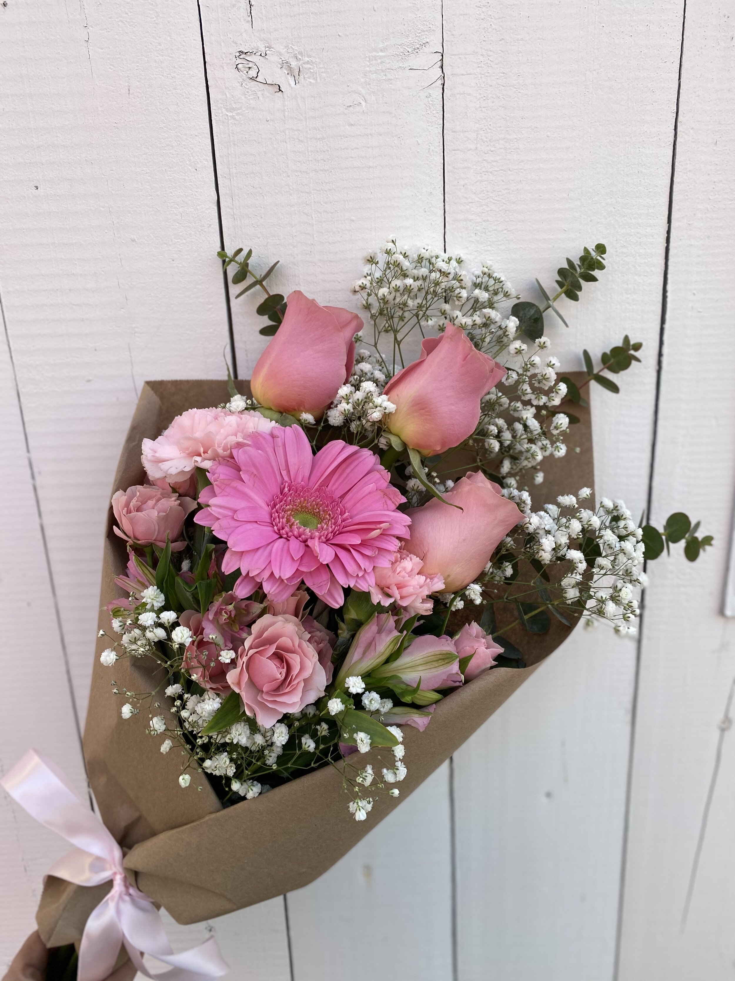 Pink Daisy Bouquet — Angel's Flowers