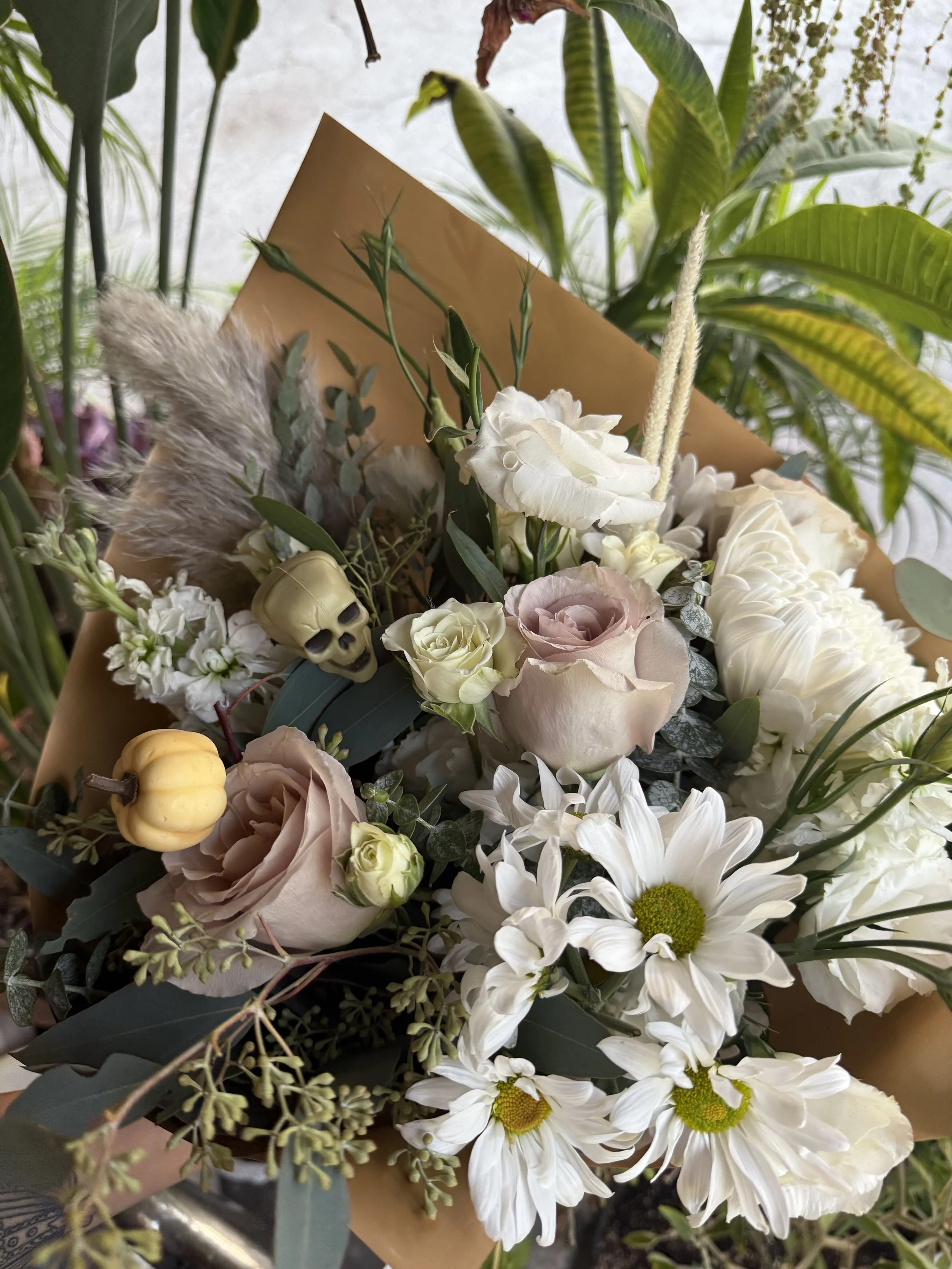Unembellished Neutral Spooky bouquet