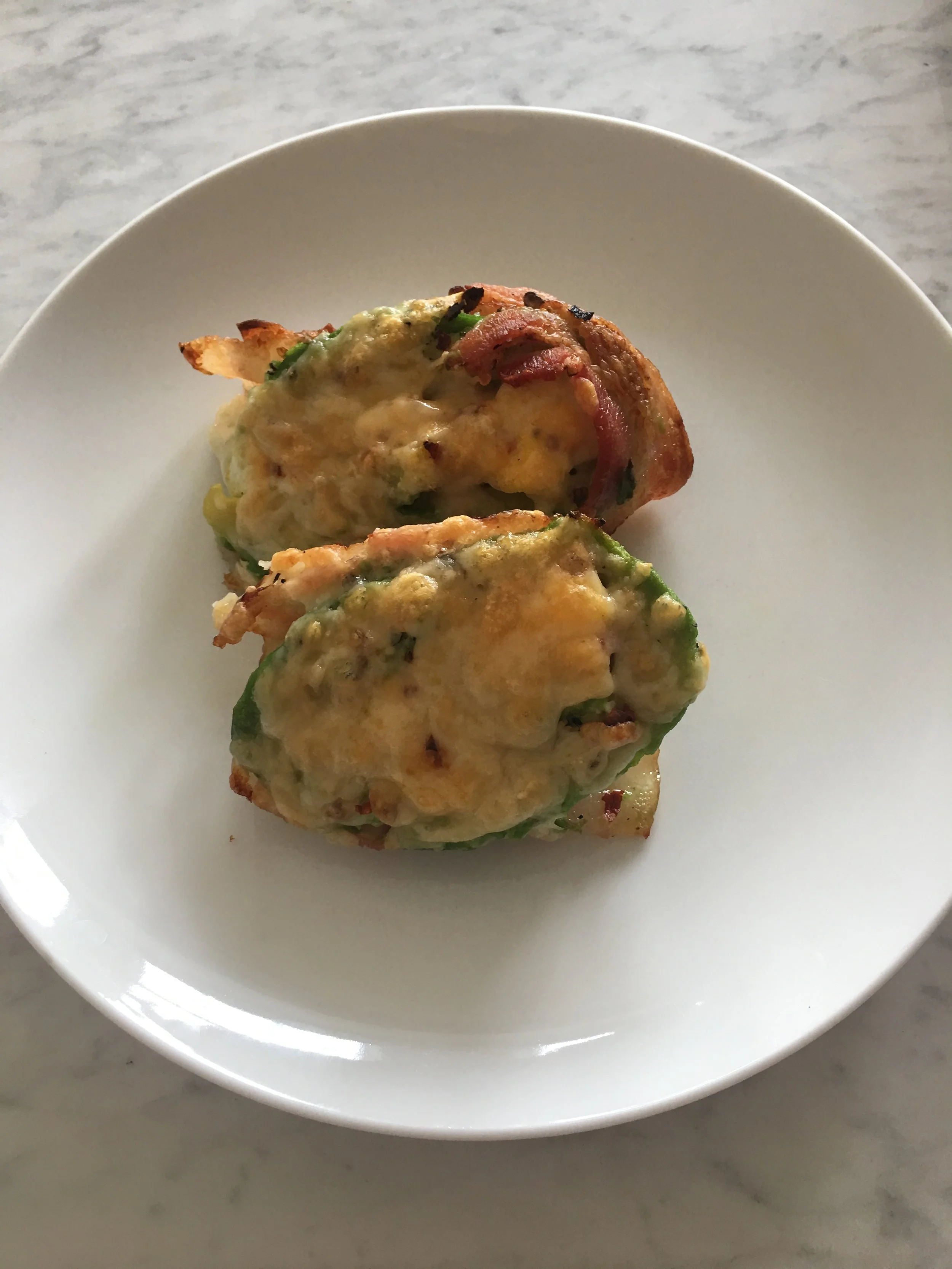Avocado Egg Bacon Bundles