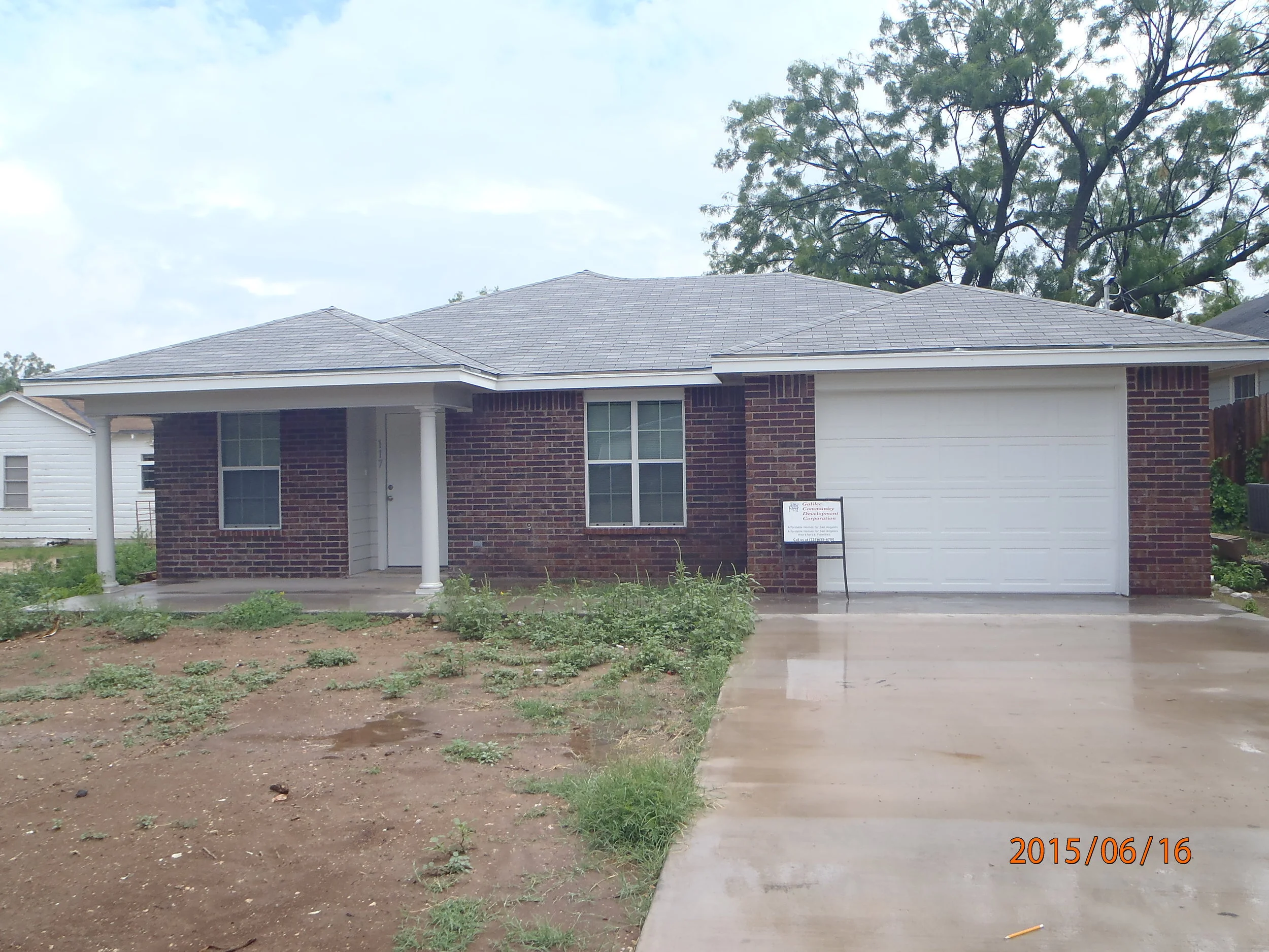 Tara Davis  (11).JPG