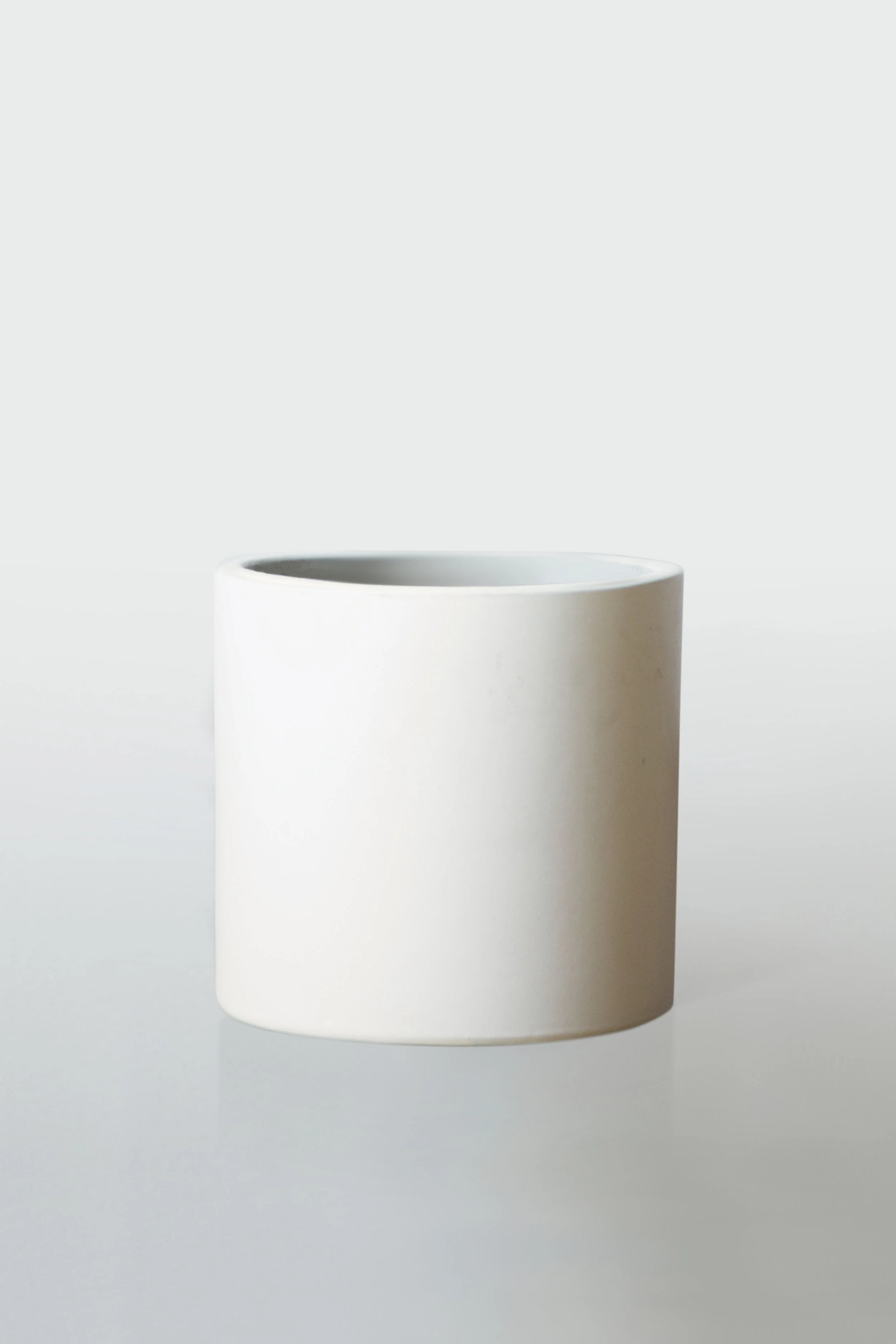 Ceramic_Small_white_nostand.jpg