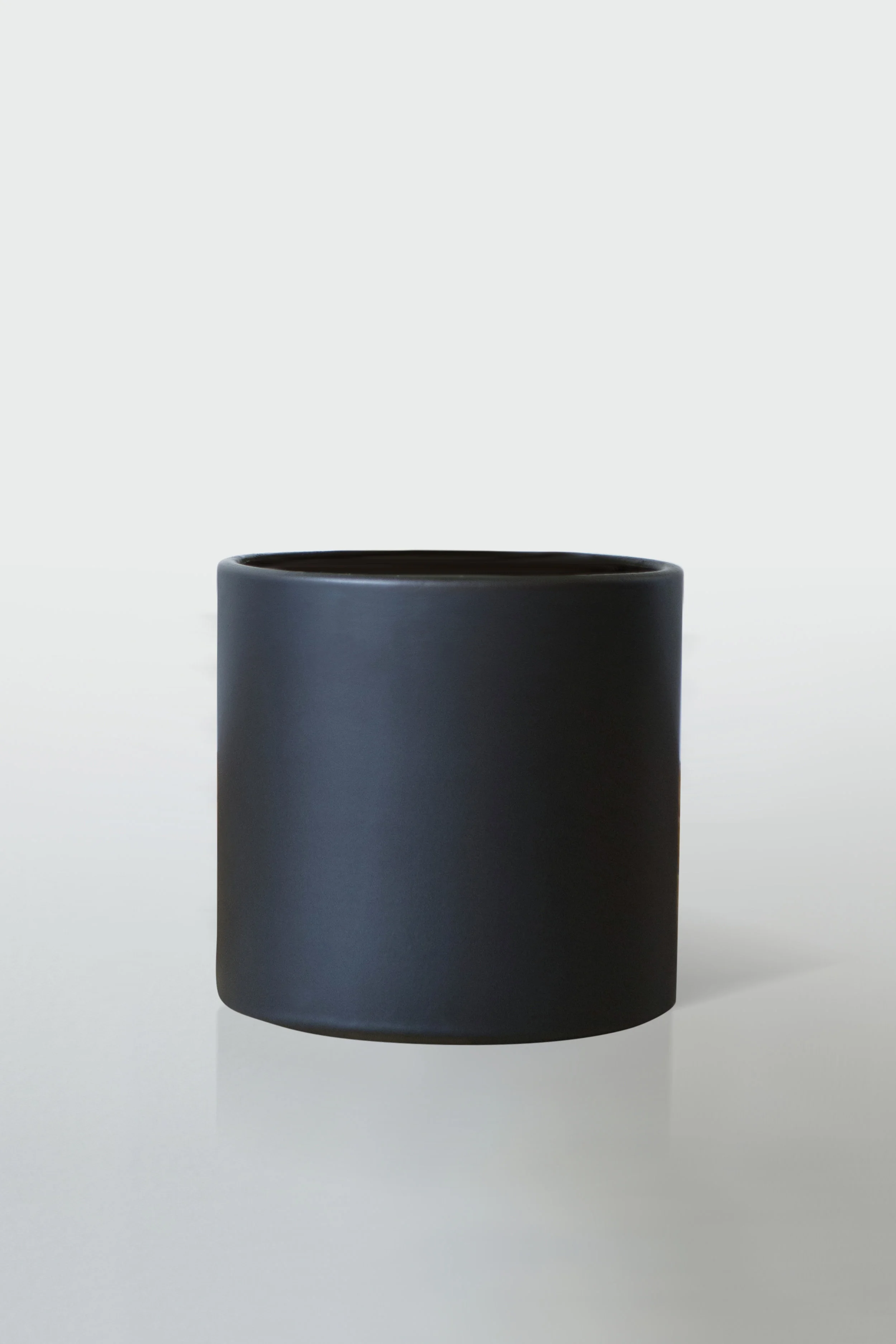 Ceramic_Small_Black_nostand.jpg