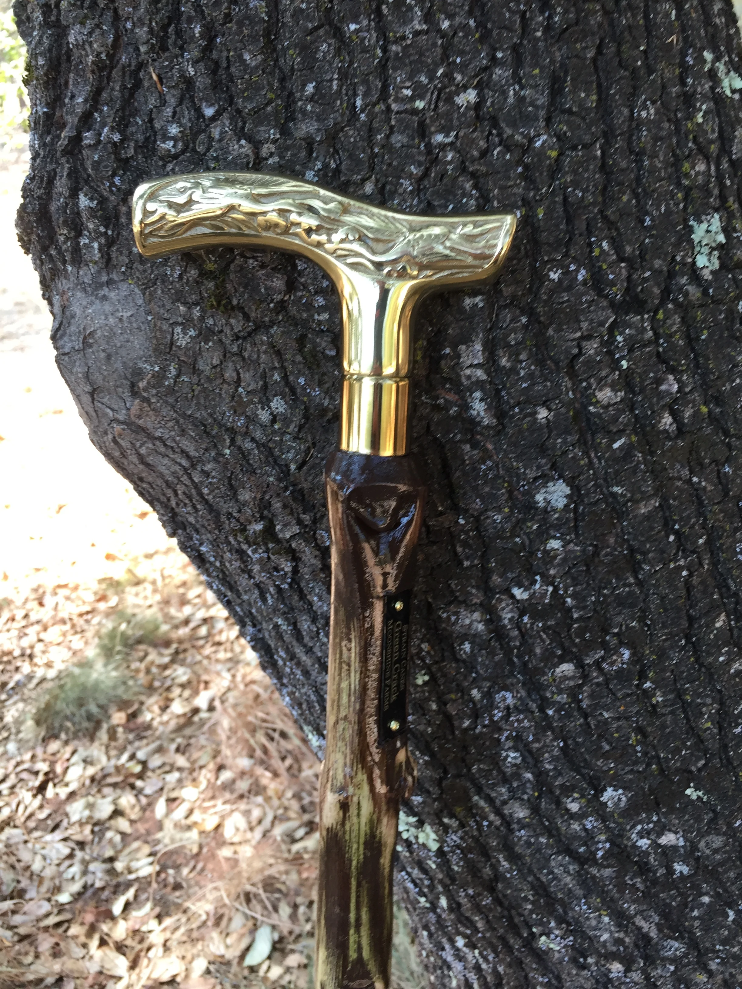 35'' green crack walking cane with brass handle