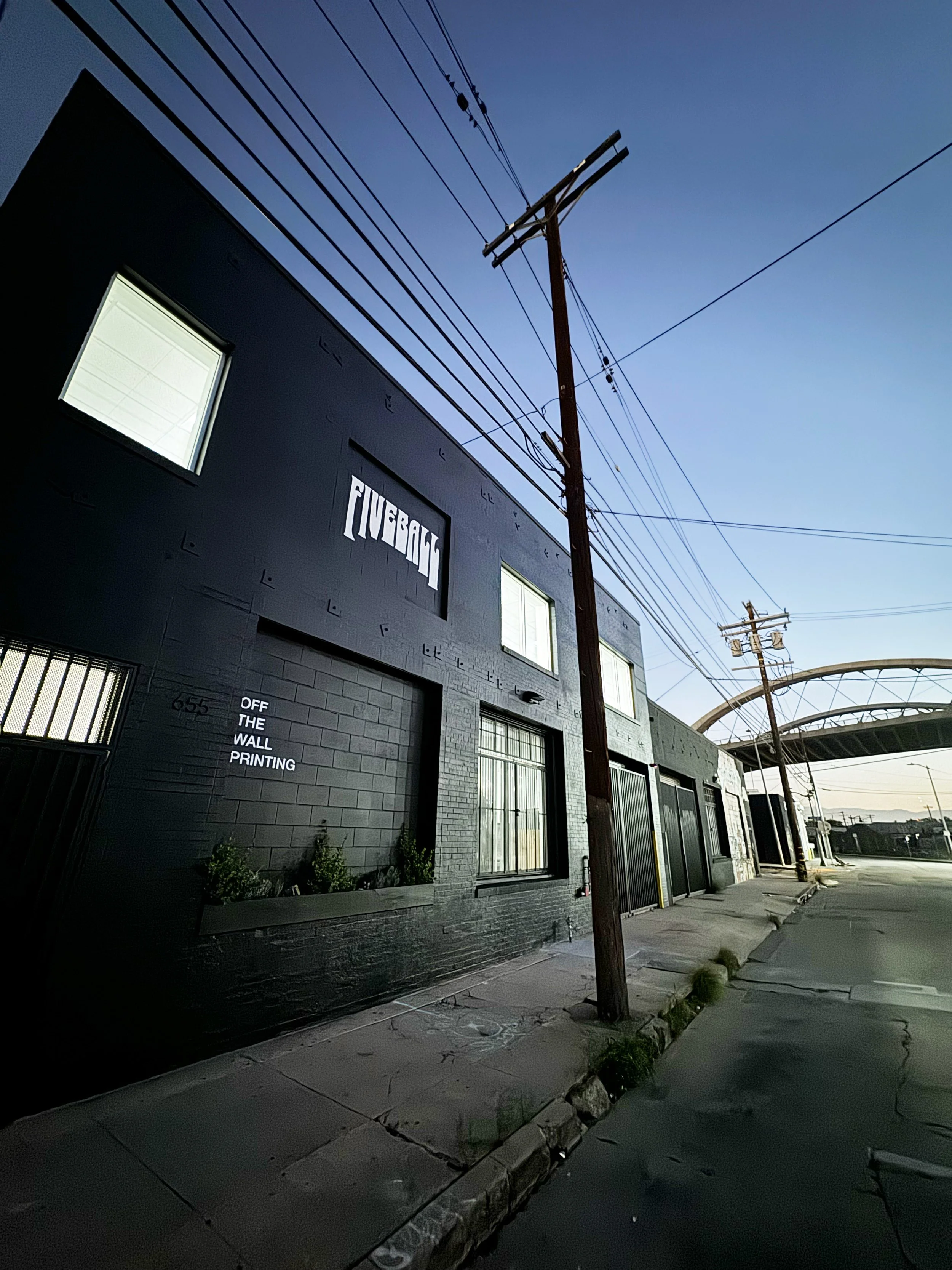 OFF THE WALL PRINTING SHOP.jpg