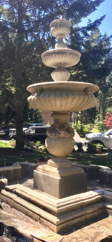 1 Wyntoon Fountain.jpg