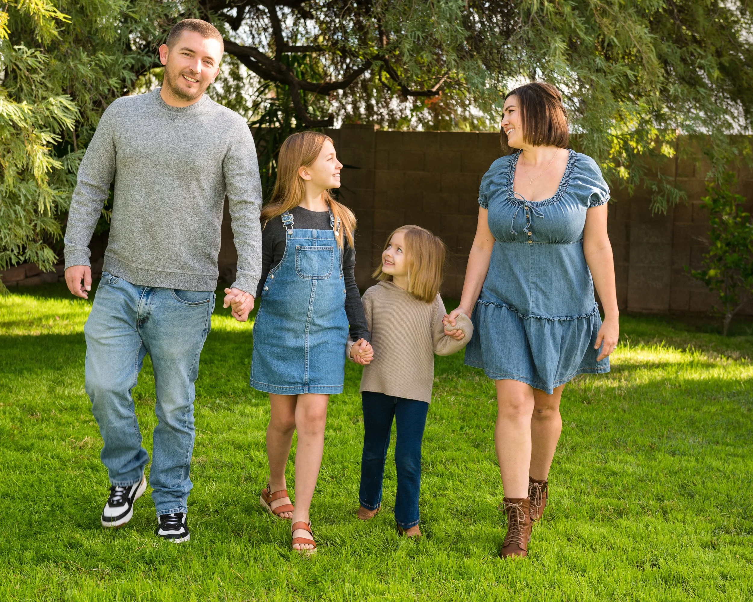 20200202-Family Photos-2025_101.jpg