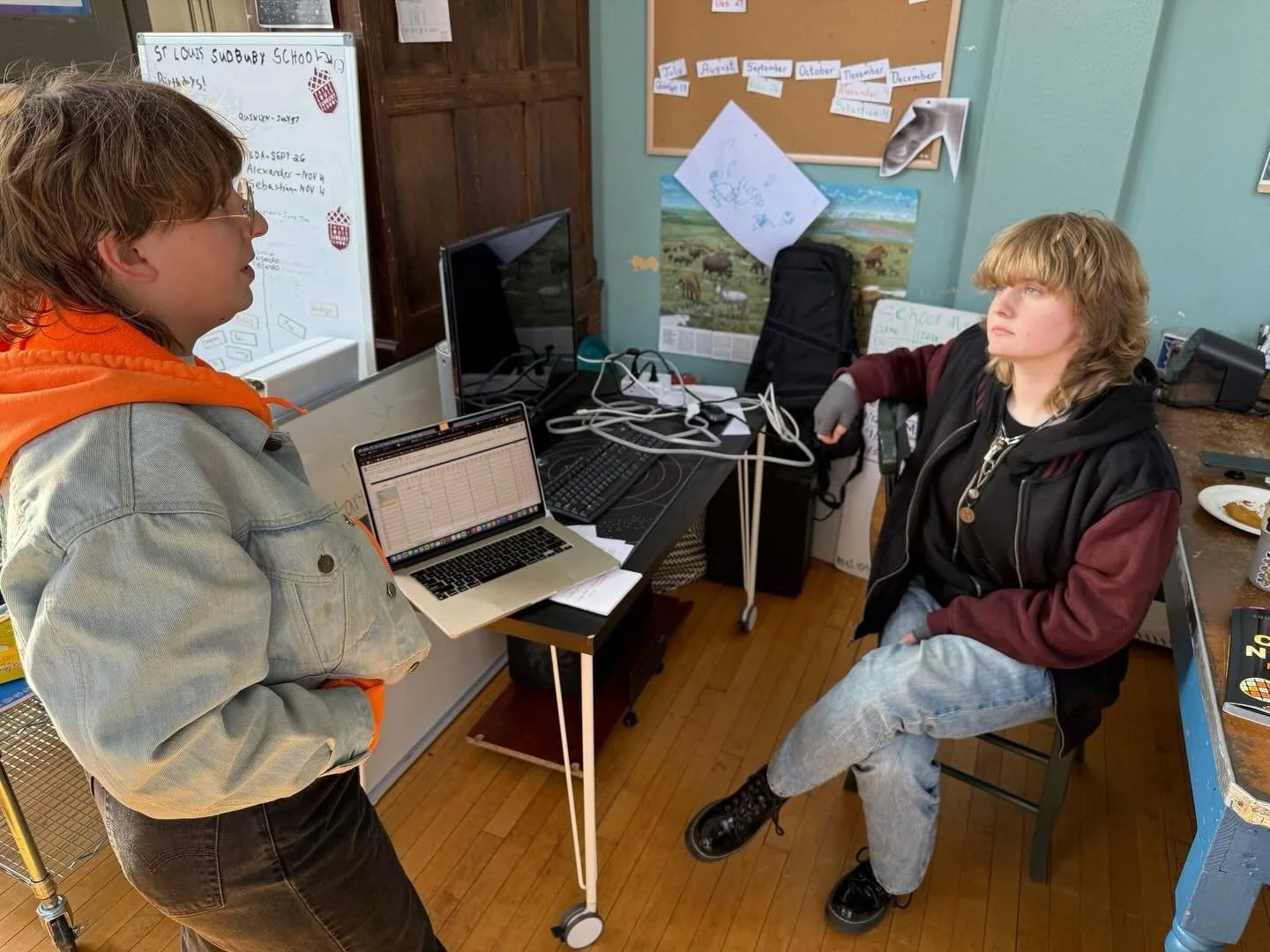 Attendance Committee at work! 💻 Students are elected every two months for many committees that help keep our school running smoothly. Student Veda, Attendance Committee Chair, and staff member Bobby, met to streamline the attendance spreadsheet. The