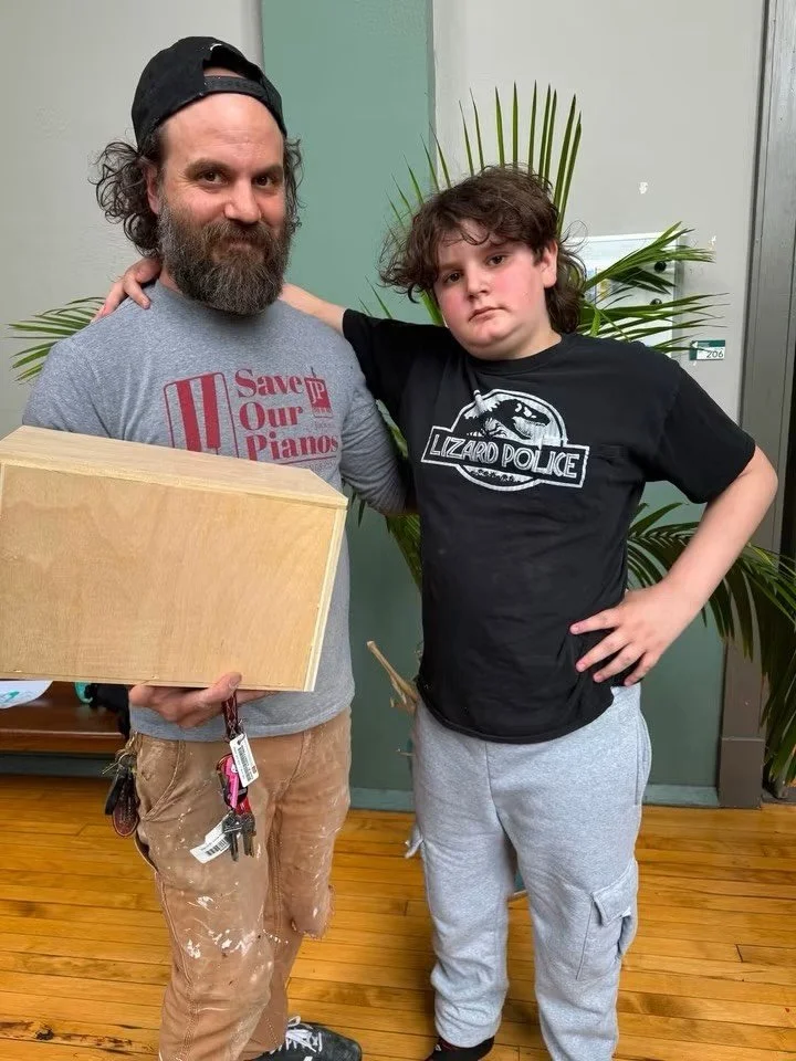 A Sudbury parent volunteer and students worked on designing, building, and decorating our new suggestions and kudos box! 🪚🎨😊 Students, staff, or volunteers can fill out a form highlighting ideas or hoorays for a particular person or school committ