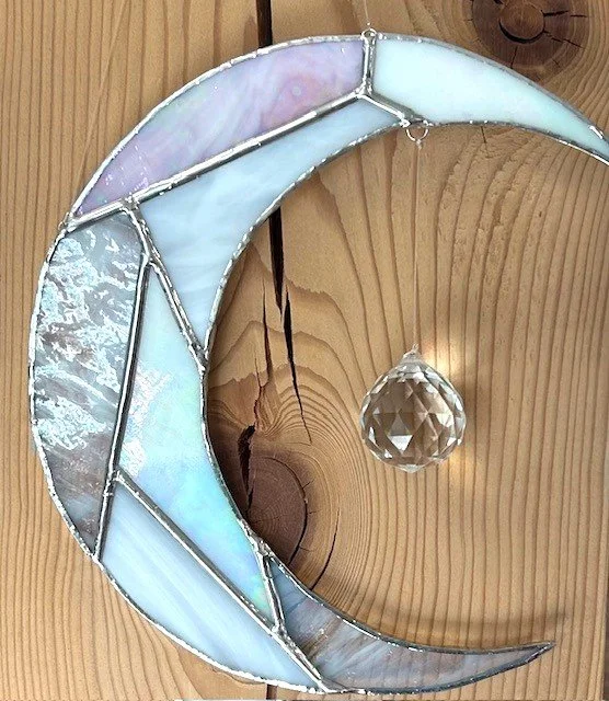 Stained Glass Moon with Lori Silva 4/26/26