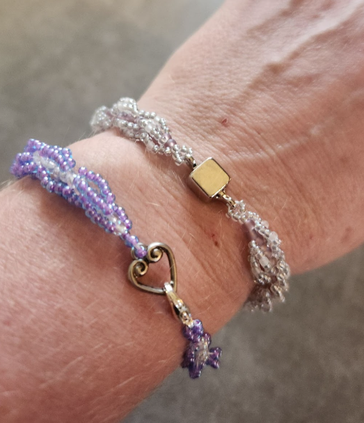 Bead Weaving: Twisted Bracelet with Taryn 4/4/26