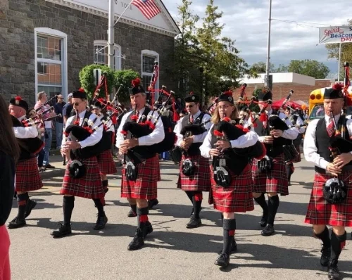 Hudson Highlands Pipe Band : photo Cindy Gould