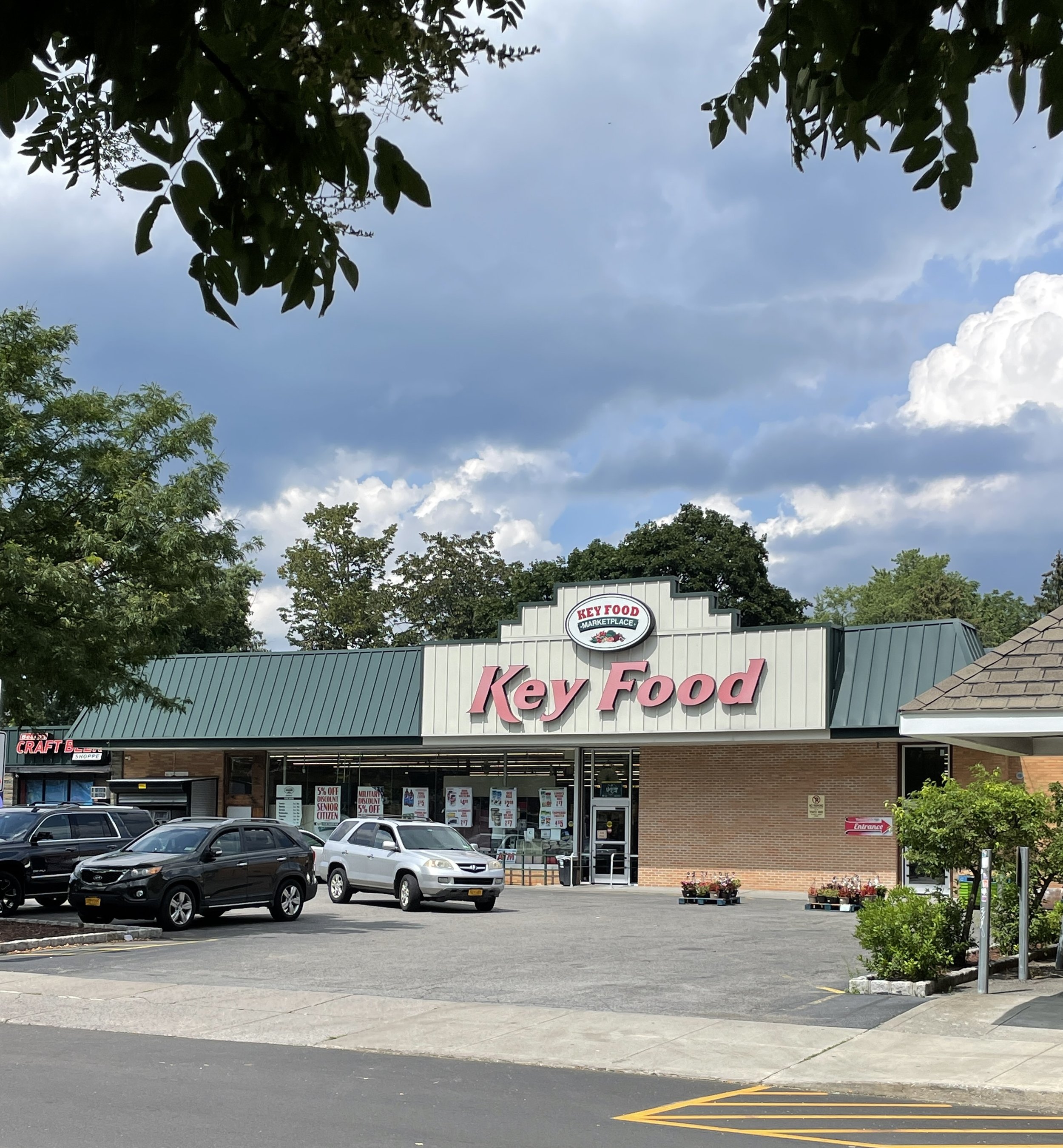 key food storefront.jpg