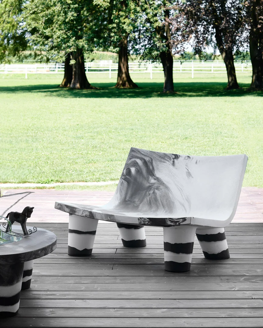 Low Lita Love Lounge - 10th Anniversary edition