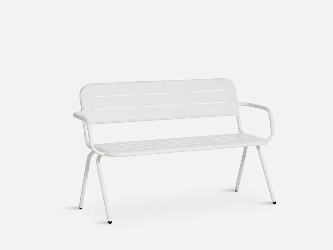 300037_Ray_bench_w._armrest_1.jpg