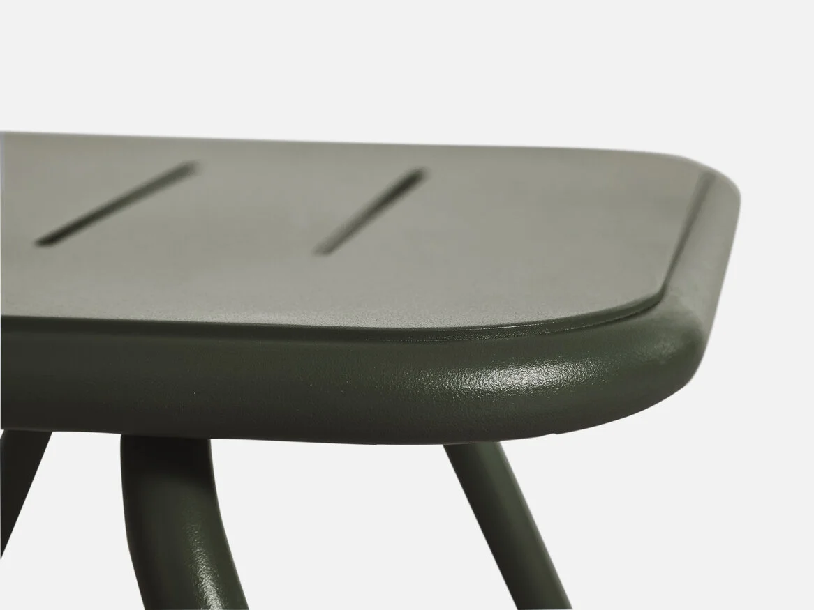 300061_WOUD_RAY_lounge_table_dark_green_2.jpg