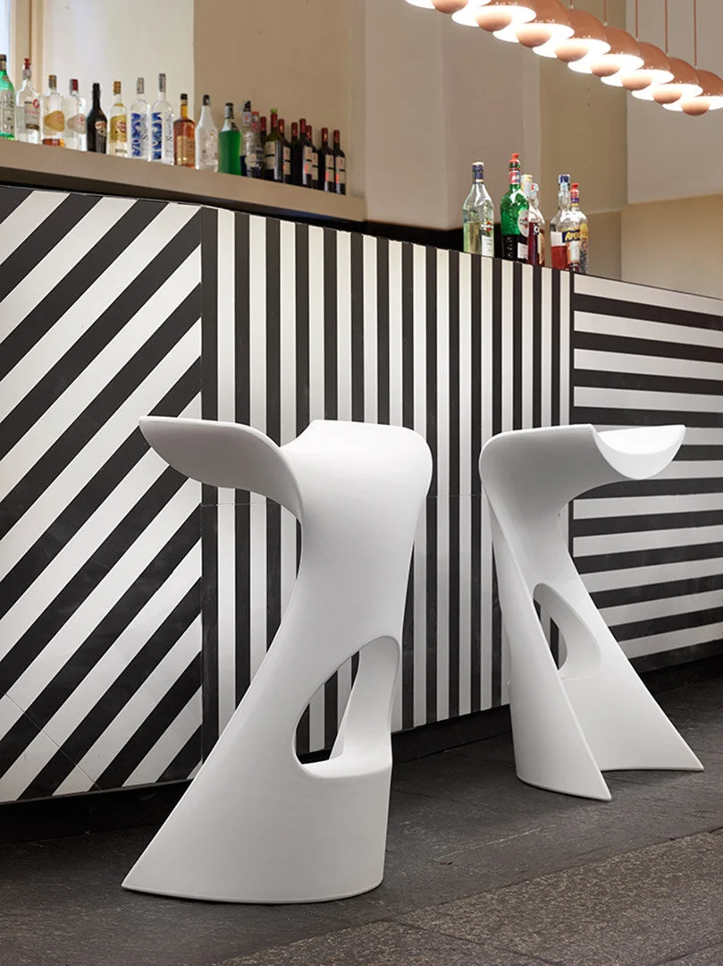 Konkord bar stools