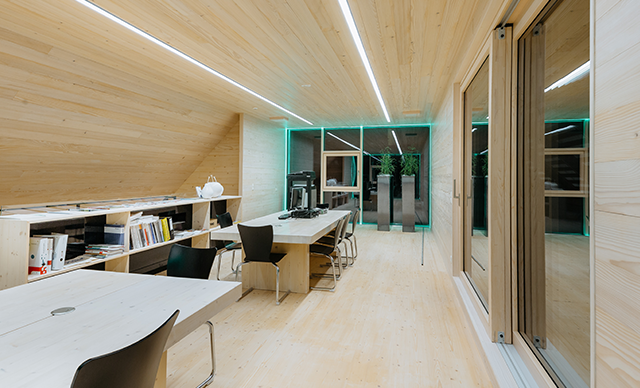 EN_Photo_Case_Study_Perpetuum_Inside_office.png