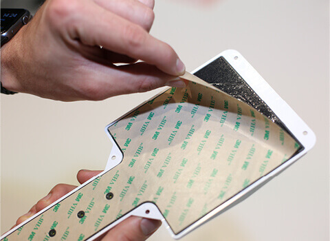 Loxone Touch-Surface-Kleben.jpg