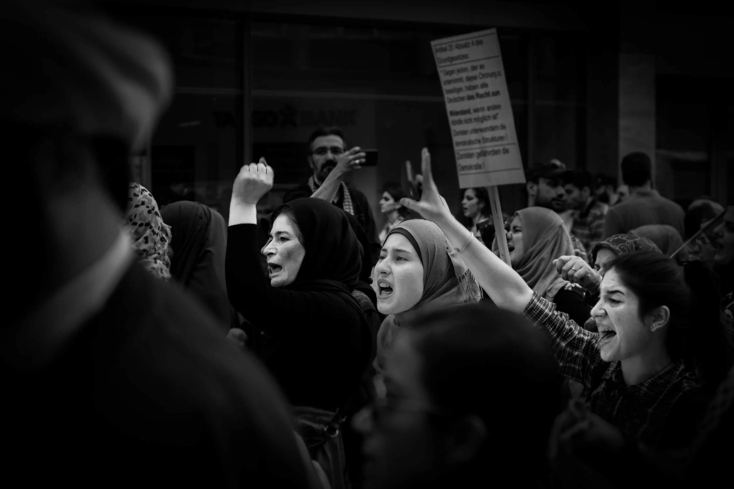 28 womanpower.JPG