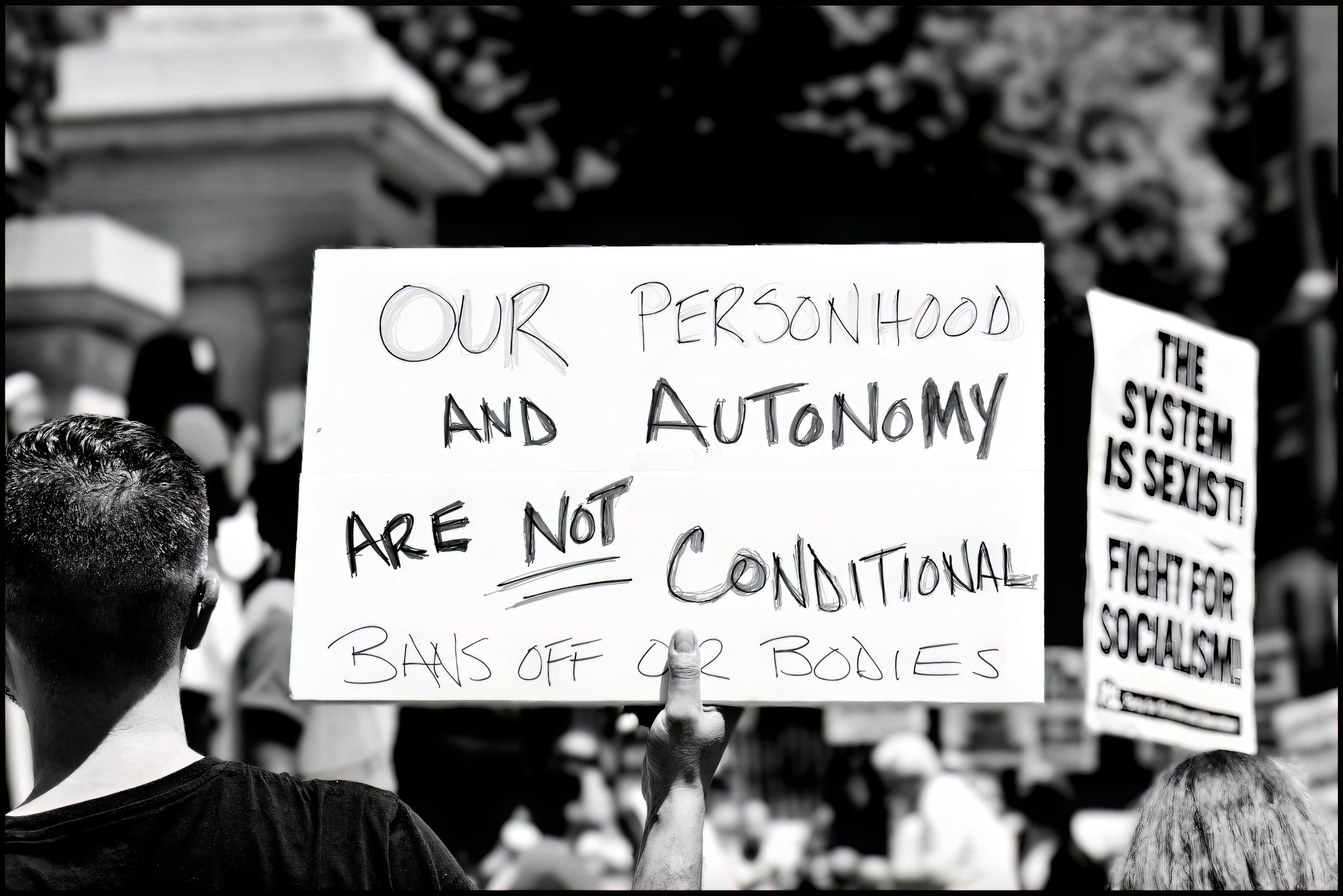 Common_Voices_-_AbortionDSC_9797_2_auto_x2_colored_toned~2-01~3-topaz_-denoise.jpg