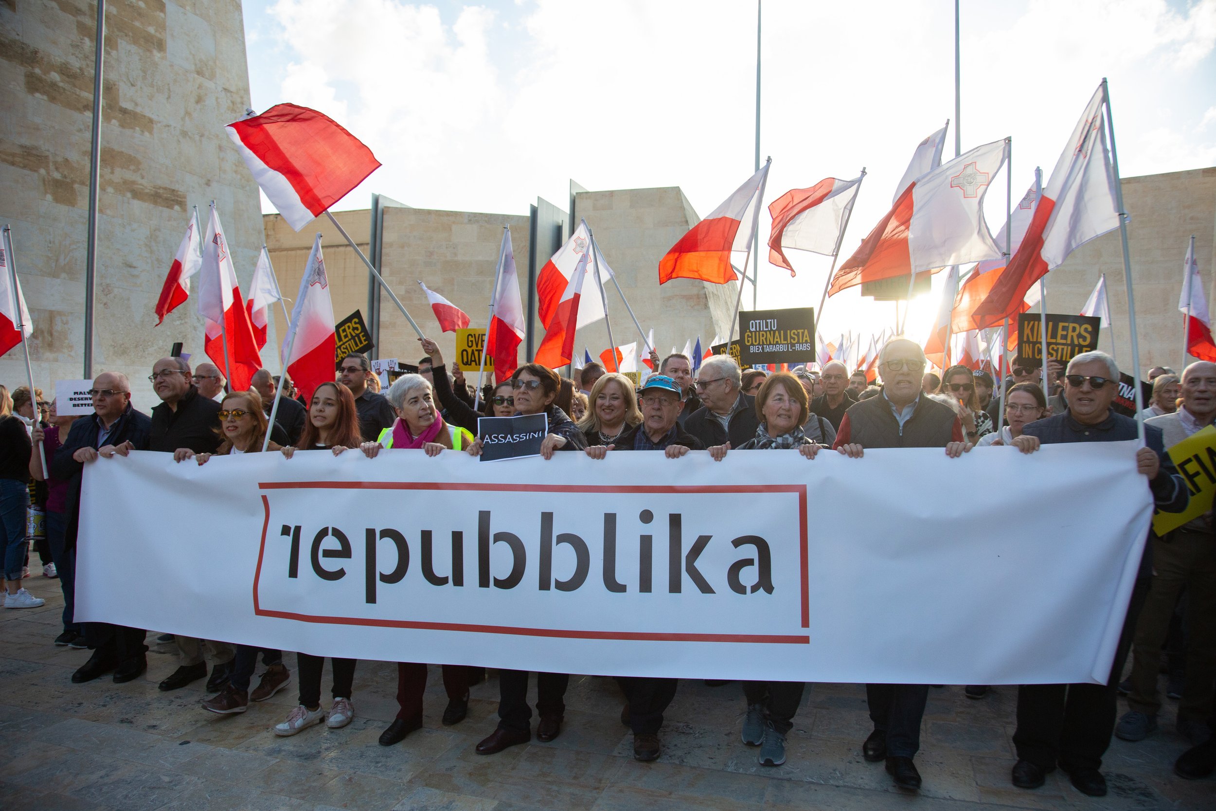 34_-_01_Dec_19_-_Protesters_Gather_in_Valletta_Demanding_DCG_Justice.jpg
