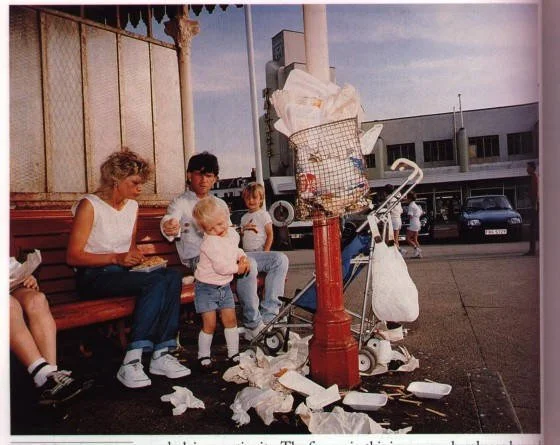 martin_parr_new_brighton_1984_560x445_by_batsceba_d9c0m89-375w-2x.jpg