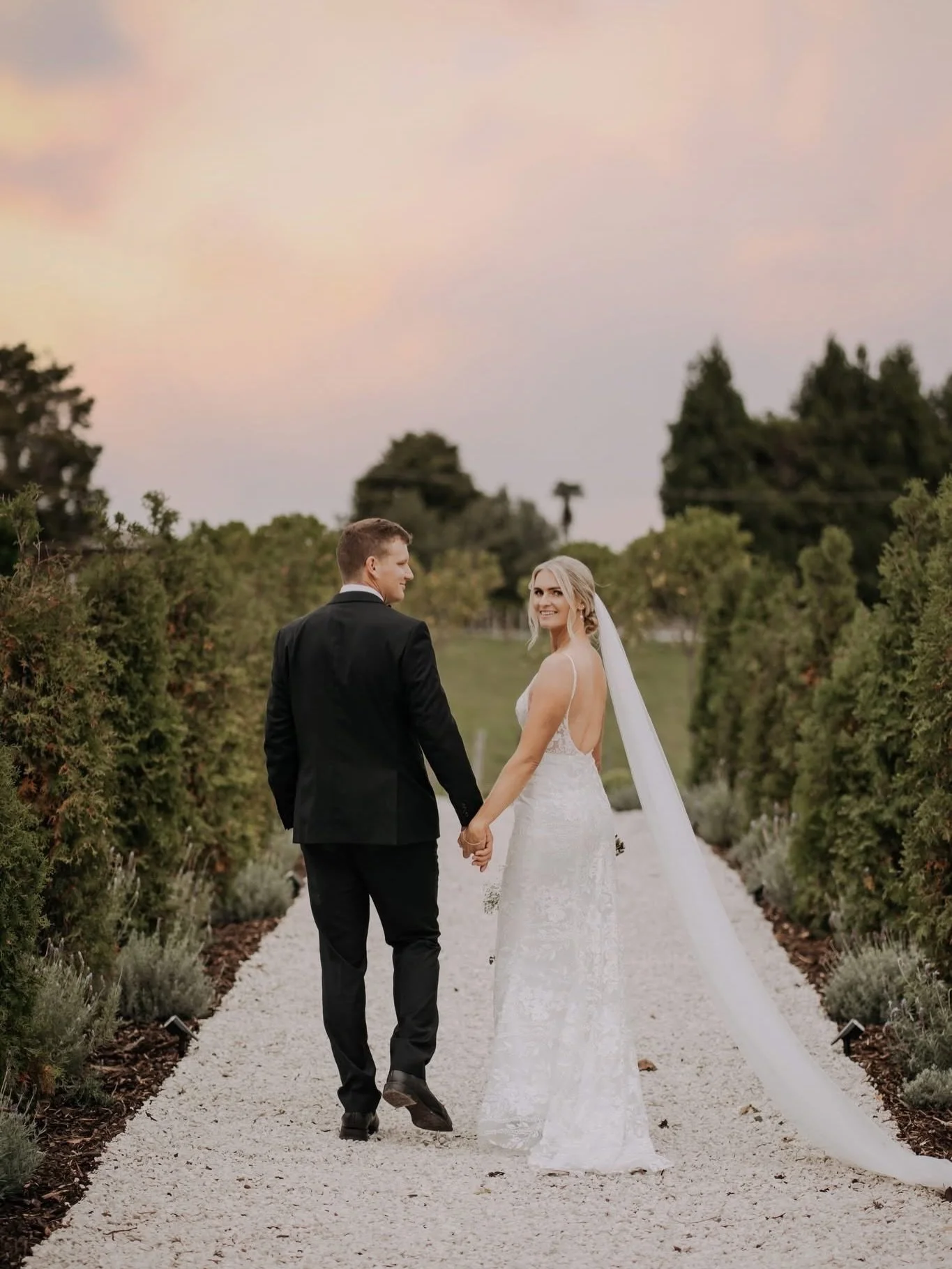 Cara &amp; Brendon&rsquo;s wedding at Willows Ranch was one for the books.

Forest vibes with a modern flare, gale winds, rain rolling through&hellip; and somehow it just made the whole day even more fun. 

Cara was an absolutely gorgeous bride, and 