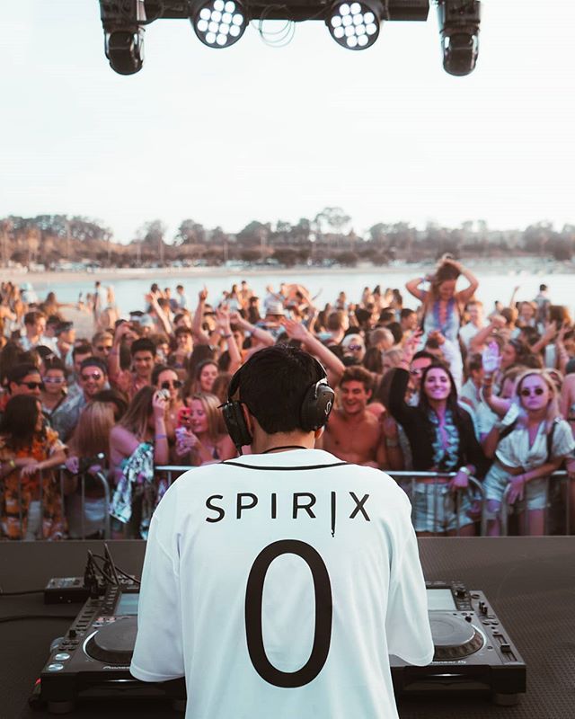 time flies, capture these moments⚡
it's officially been 6 months since I started this page and I'm beyond grateful for all the love you guys show. I never could have imagined how much would change over this past year, but we're just getting started. 