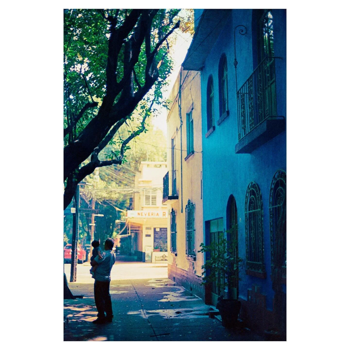 During my recent trip to Mexico City I was forced to pass my films through x-ray scans in a couple of airports. Never experienced this sort of damage before on film, but I have to say it added a magical layer that somehow goes with the vibe I felt du