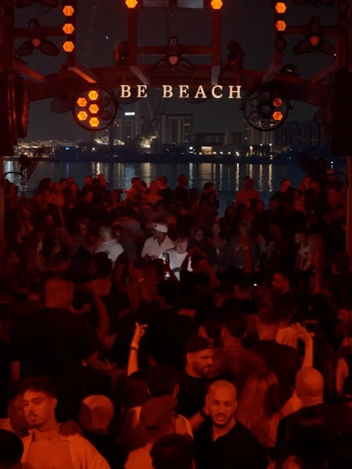 A few energy immersed slides from @bebeachdxb because LOVE is always better than war ❤️🪩🇦🇪

#whereisthemba❓