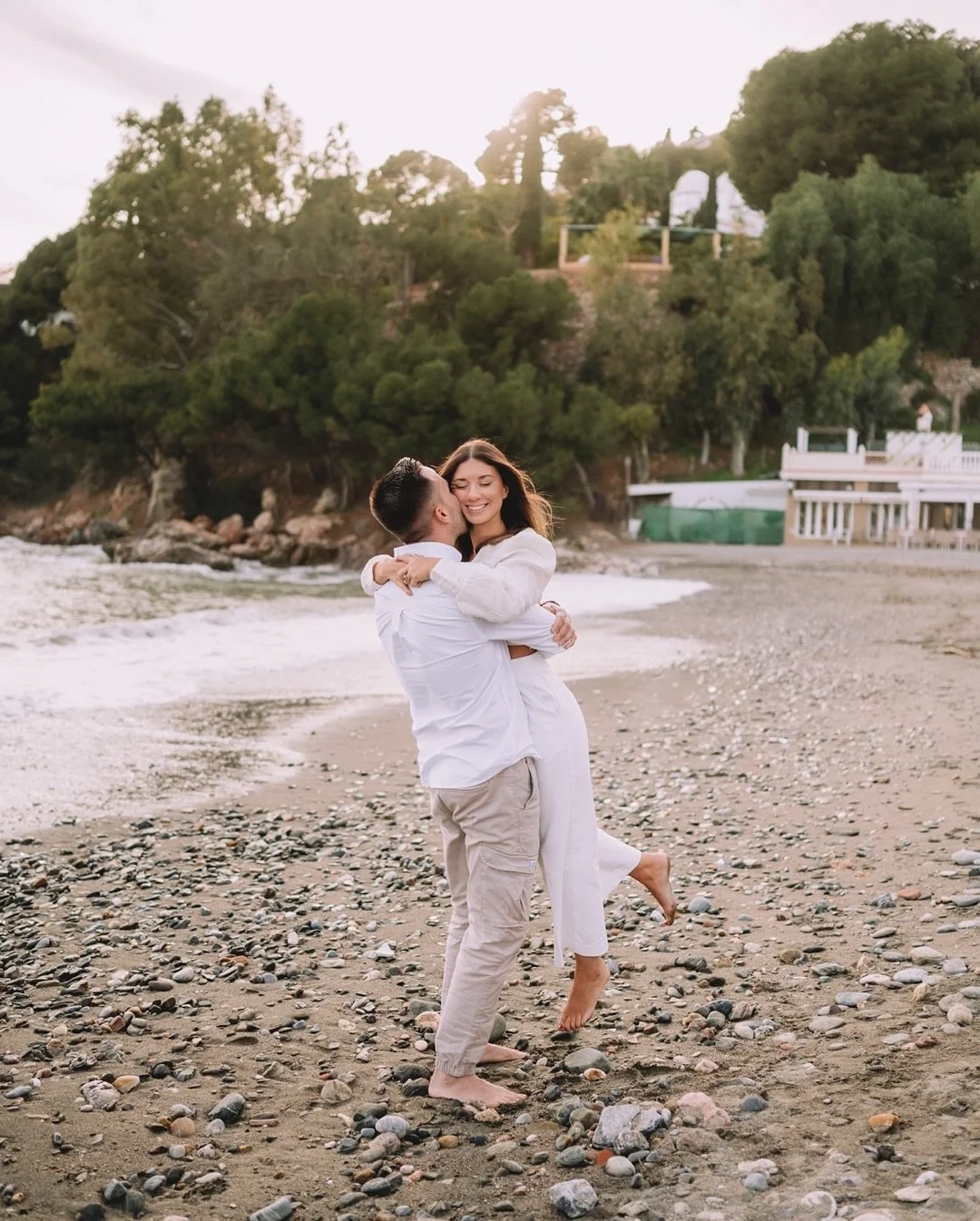Sin palabras de lo que disfrut&eacute; con estos dos!! 🔥🔥
&bull;
#bodasencordoba #fotografodebodascordoba #bodasjaen 
#bodasensevilla #fotografodebodassevilla #BodasEspa&ntilde;a #Fotograf&iacute;aDeBodas #WeddingPhotography #bodasdelujo #BodasAnda