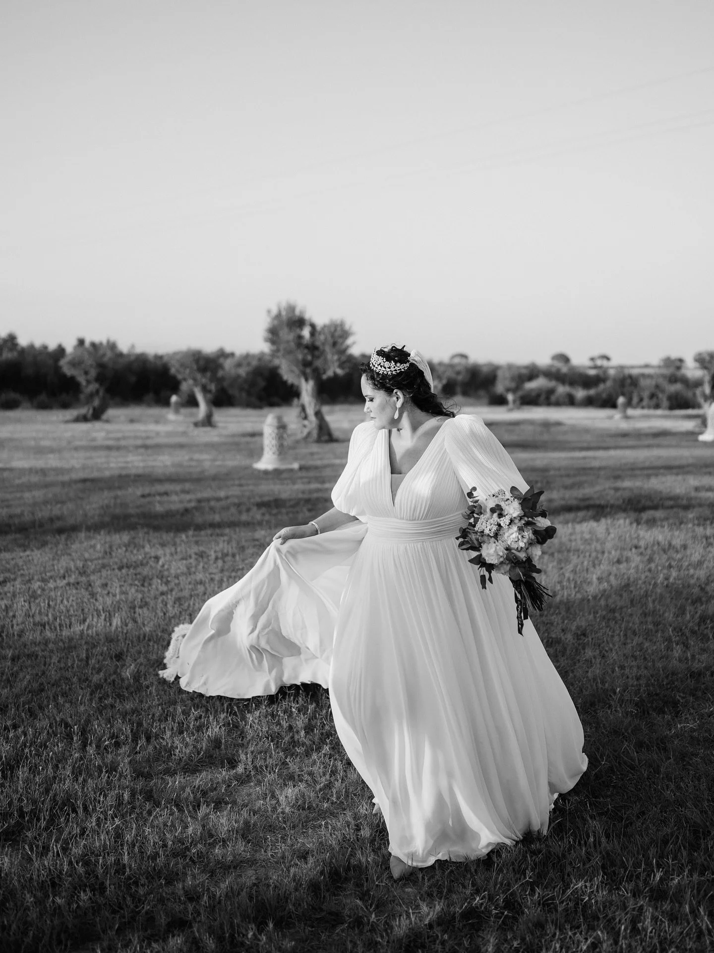 La segunda parte de la temporada est&aacute; siendo fren&eacute;tica, con casi sin tiempo para pasar por aqu&iacute;, pero &iquest;sab&eacute;is que?, no puedo estar mas feliz de poder vivir momentos tan bonitos cada fin de semana.
&bull;
@pronovias 