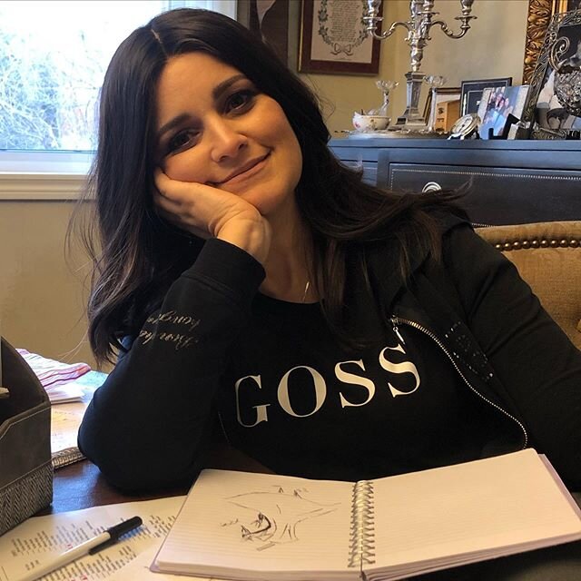The best part of working from home, is being in pjs 🤪 and of course my GOSS T-shirt 😊 right @rebeccaiperez ?