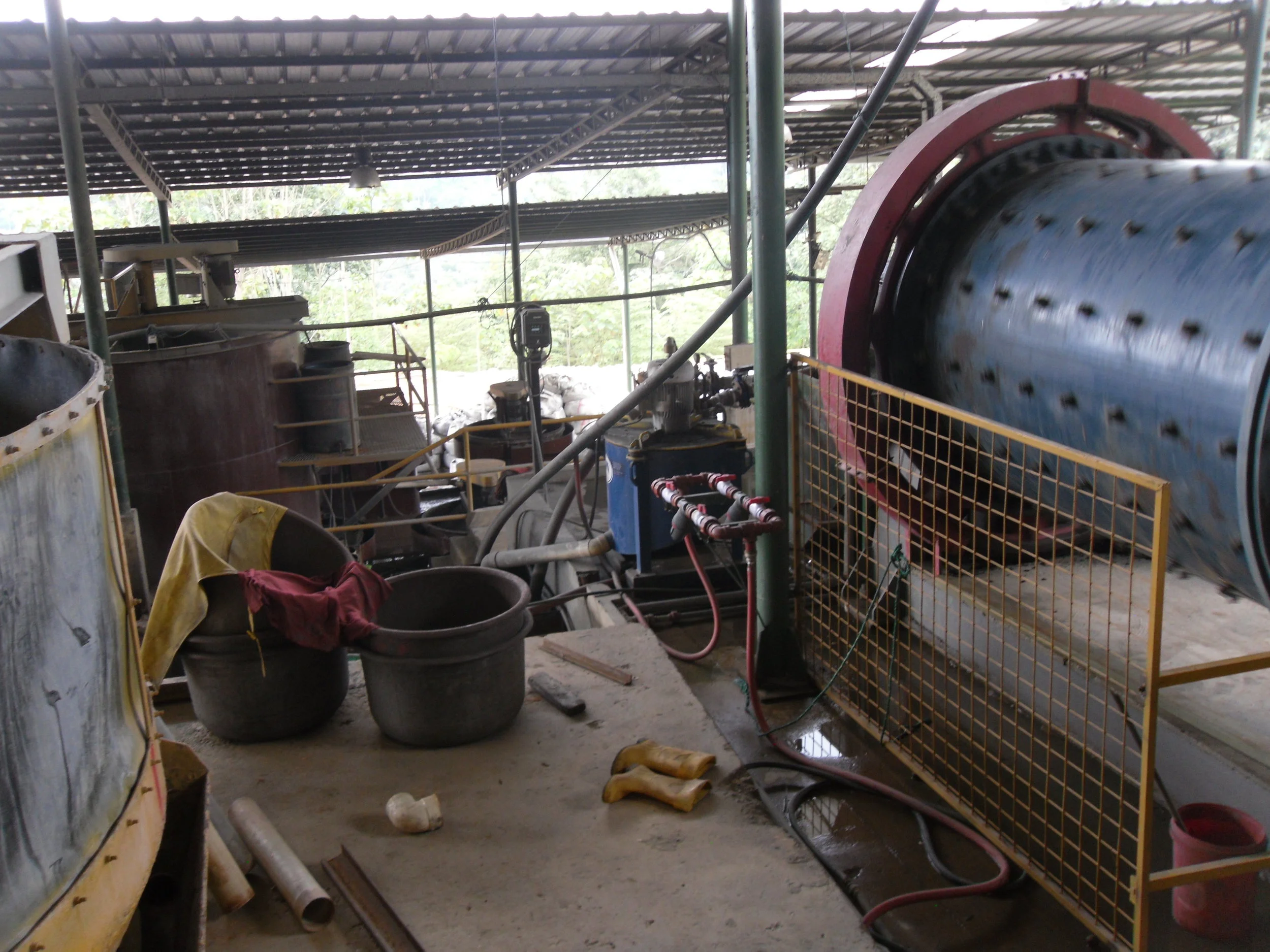 Grinding-of-Ore.jpg