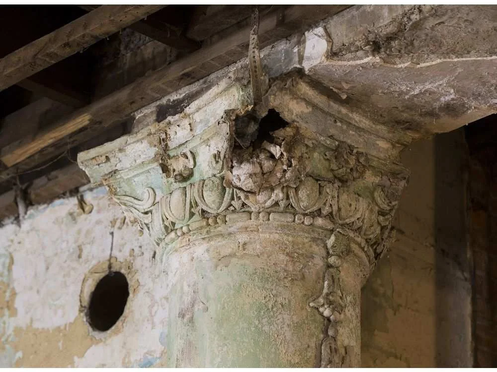 Dilapidated columns in the Brighton Block. GREG SOUTHAM / GREG SOUTHAM