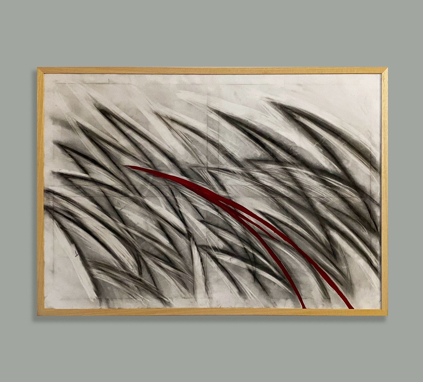 SFUMATURE DI ONDE ROSSO
Charcoal &amp; acrilyc on canvas 
(100 x 70 x 1 cm)

Available with frame
.
.
.
. 
#artwork #originalart #artofinstagram #artistsoninstagram #artgallery #charcoal  #abstractart #contemporary_art #otherartfair #canvaspainting #