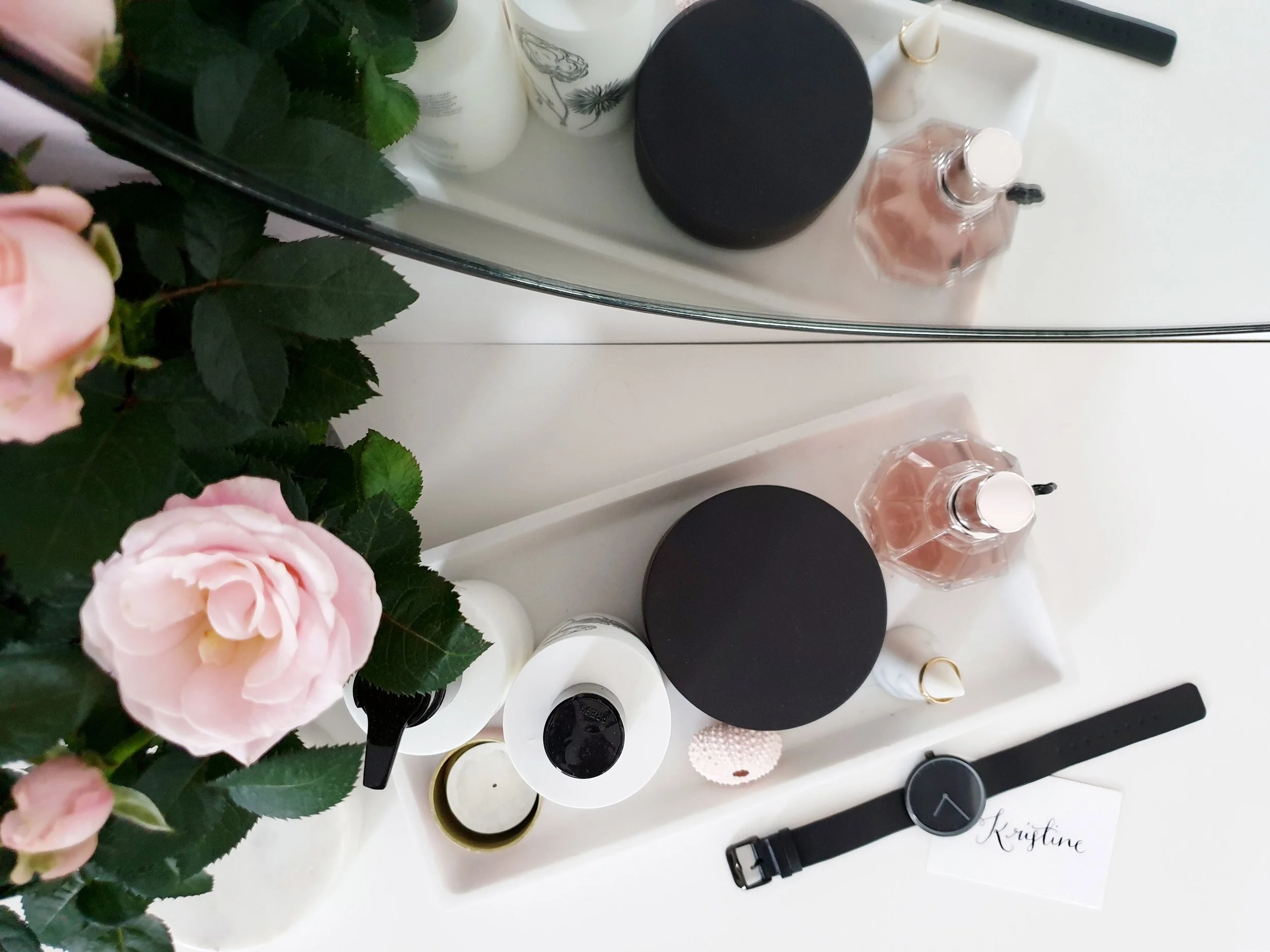 vanity-tray-flatlay-blush-dressing-room.jpg