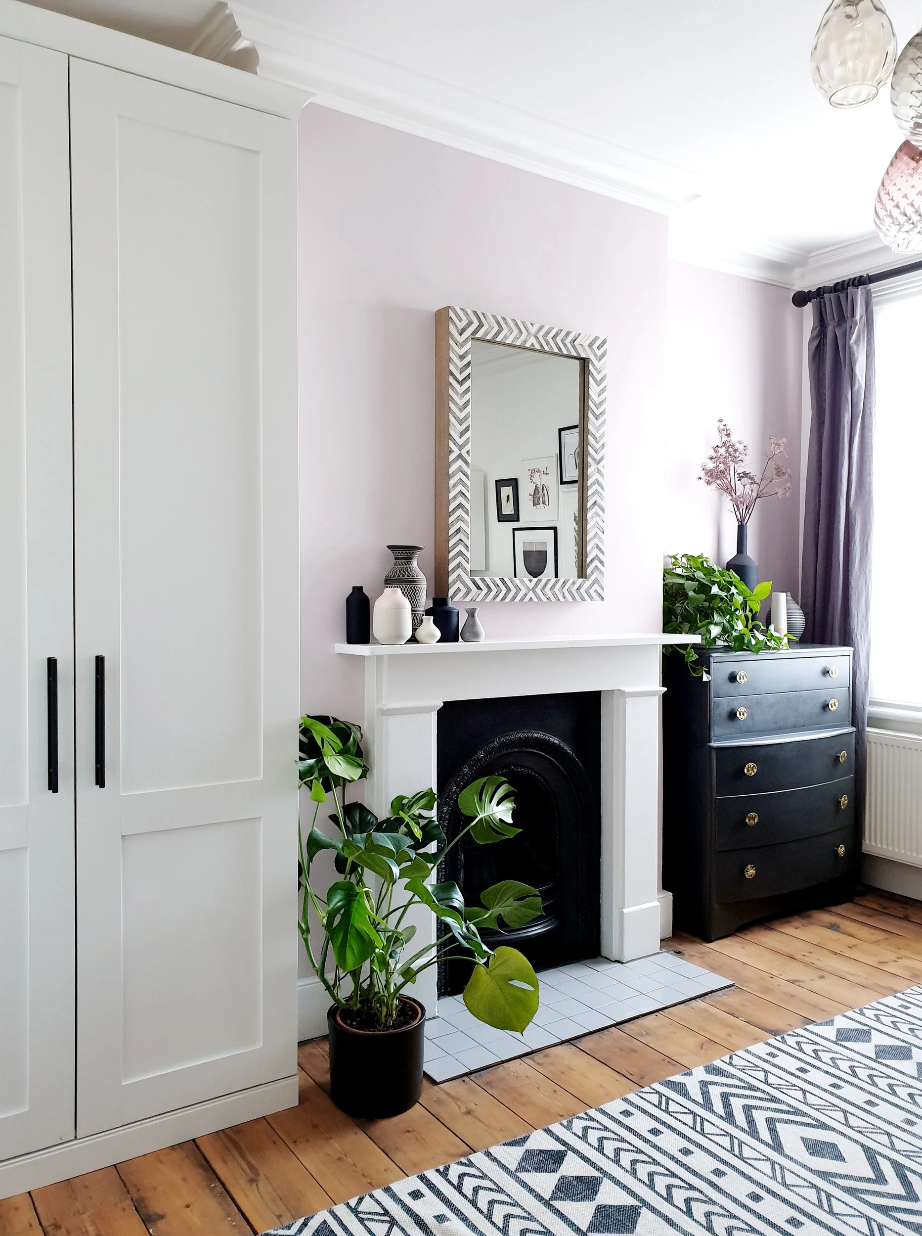 room-view-fireplace-wall.jpg