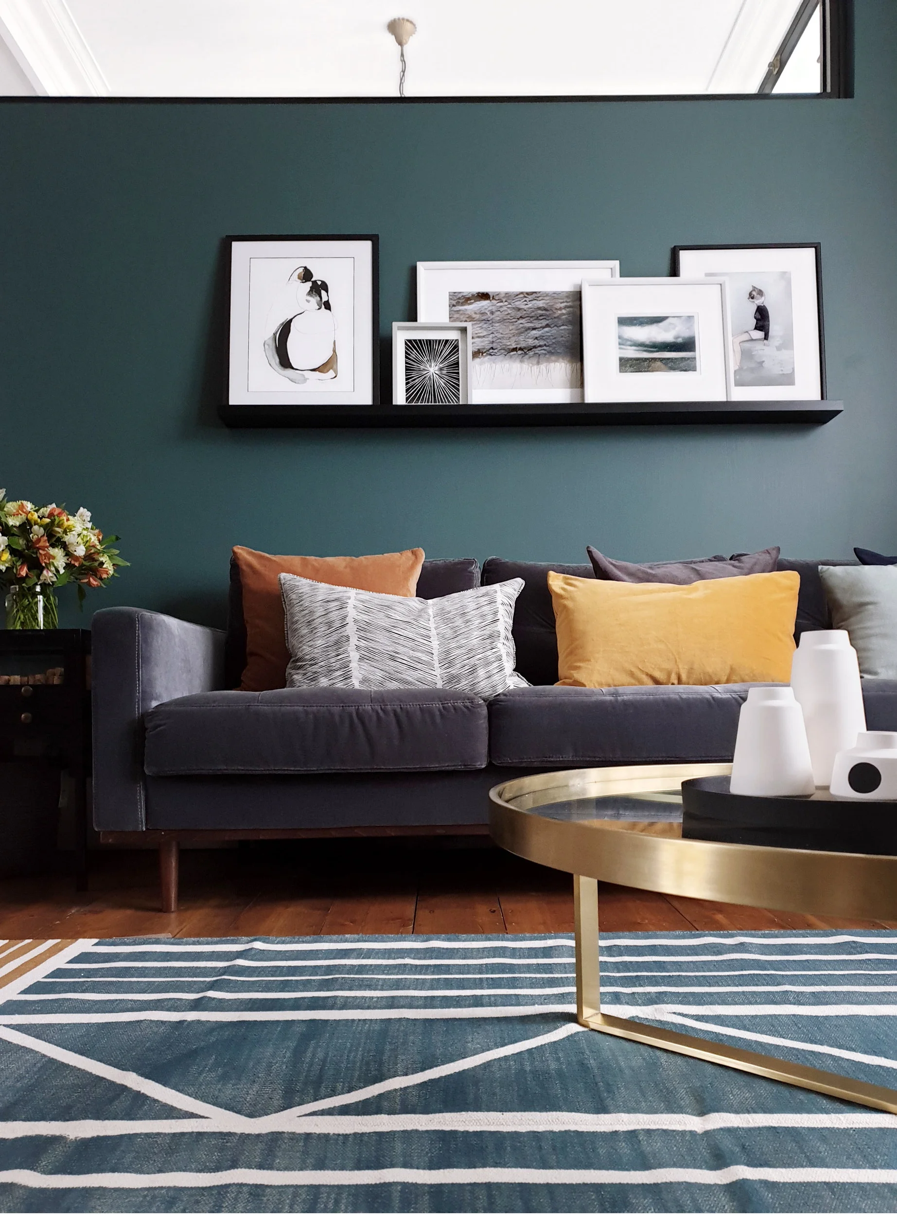 The best wall lights with plugs - part 1: black & brass