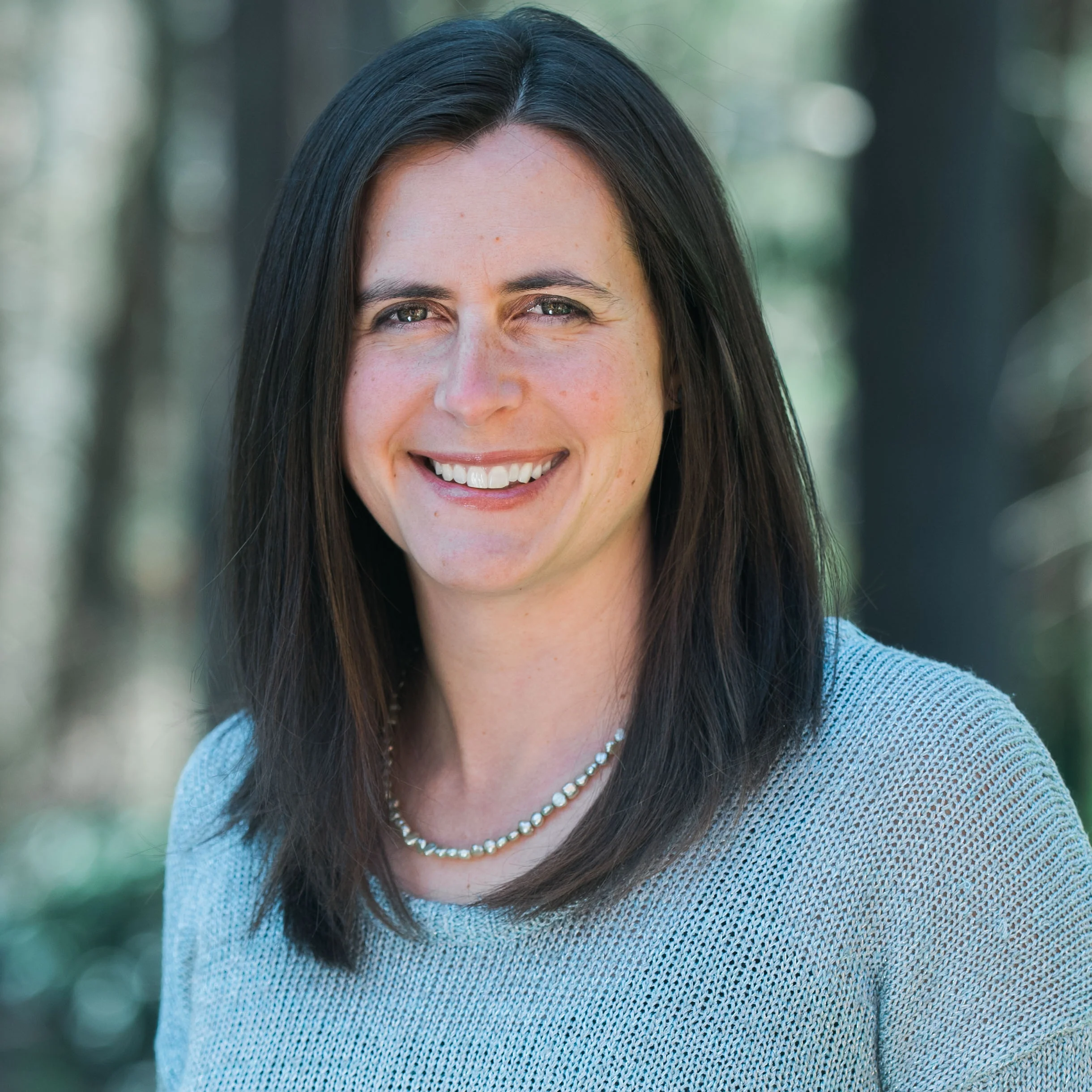 2018 Emily Headshot-0011-041018.jpg
