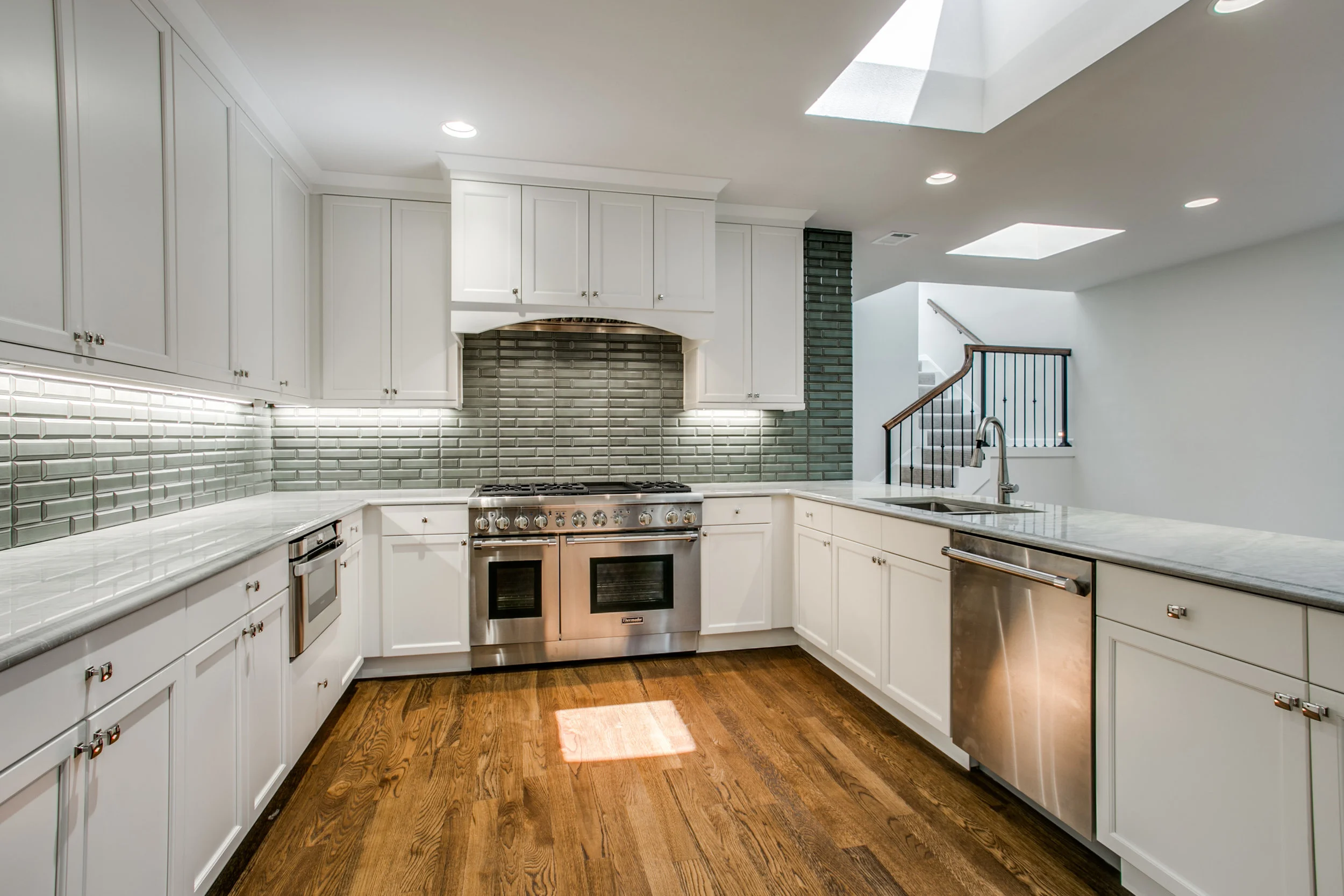 24-st-laurent-pl-dallas-tx-1-High-Res-10.jpg